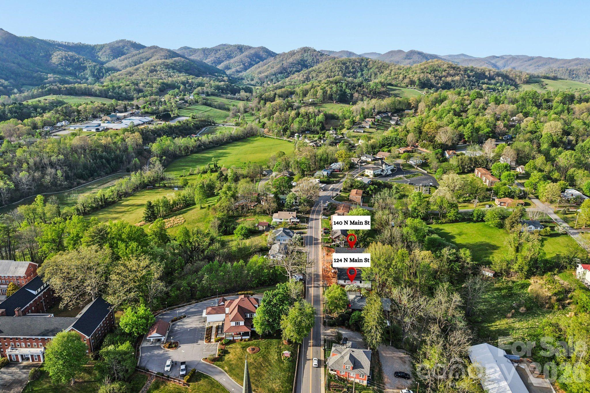 124 N Main Street — Mars Hill