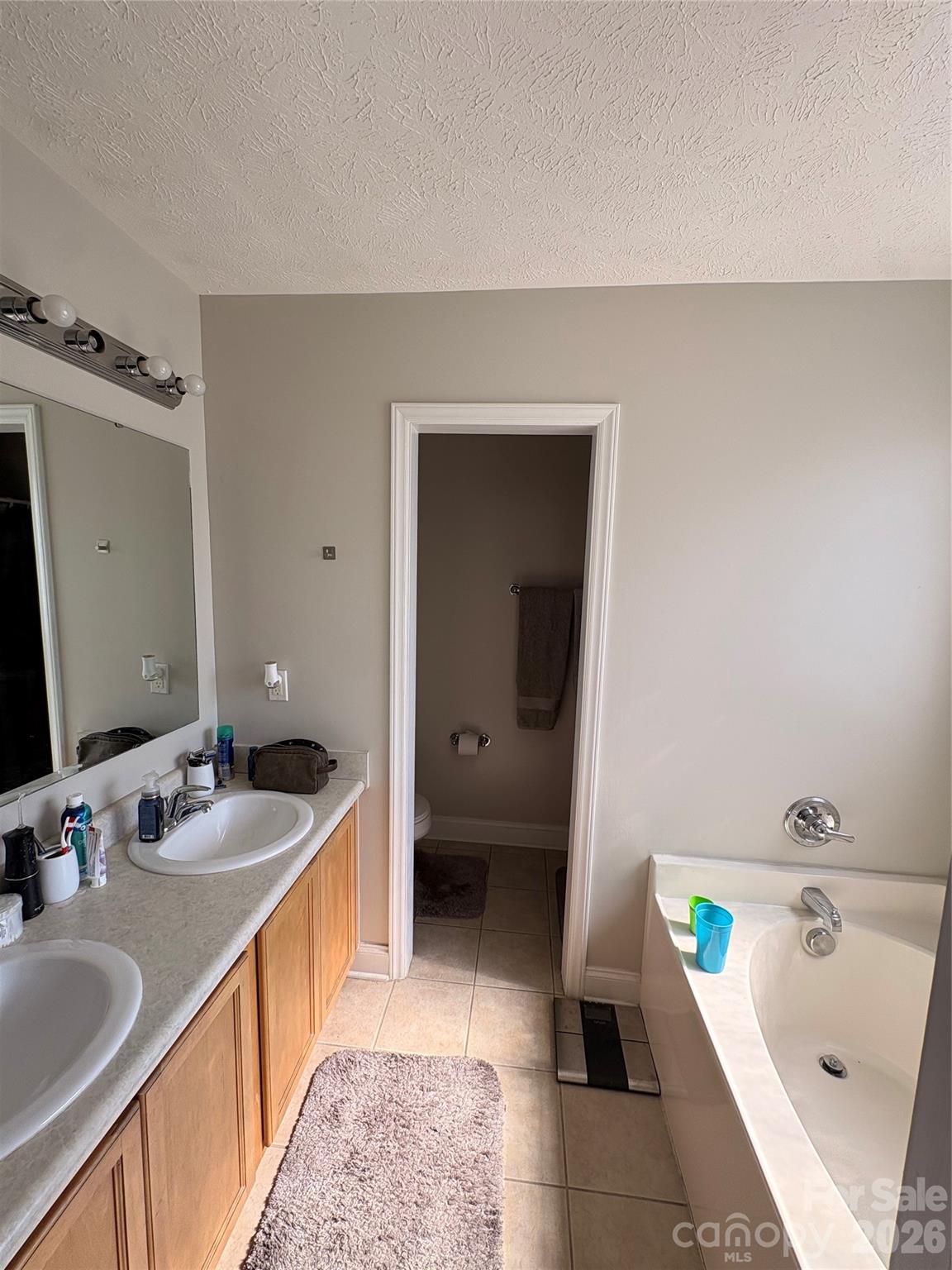 195 Moorea Drive — Raeford Township