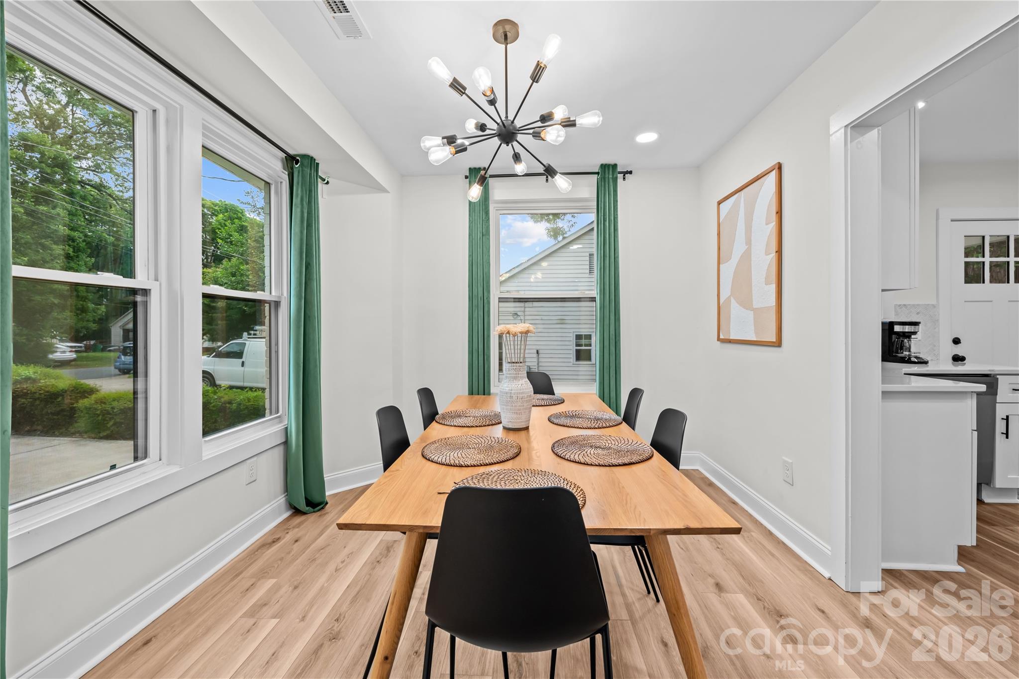 3021 Dogwood Avenue — Charlotte