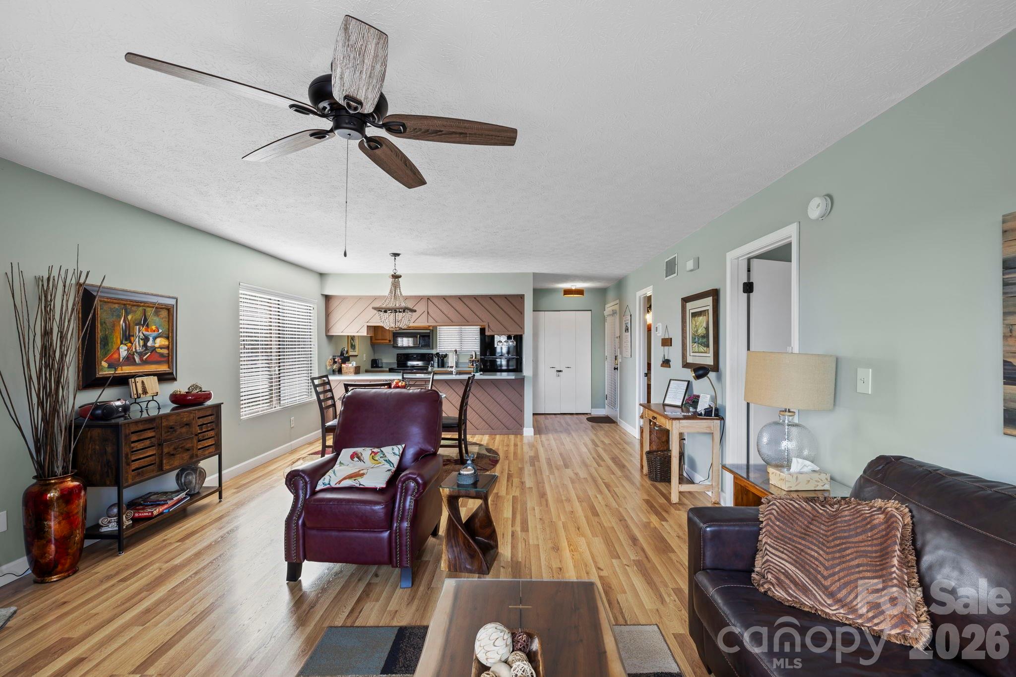 78 Upper Tanglewood Road #6 — Lake Toxaway