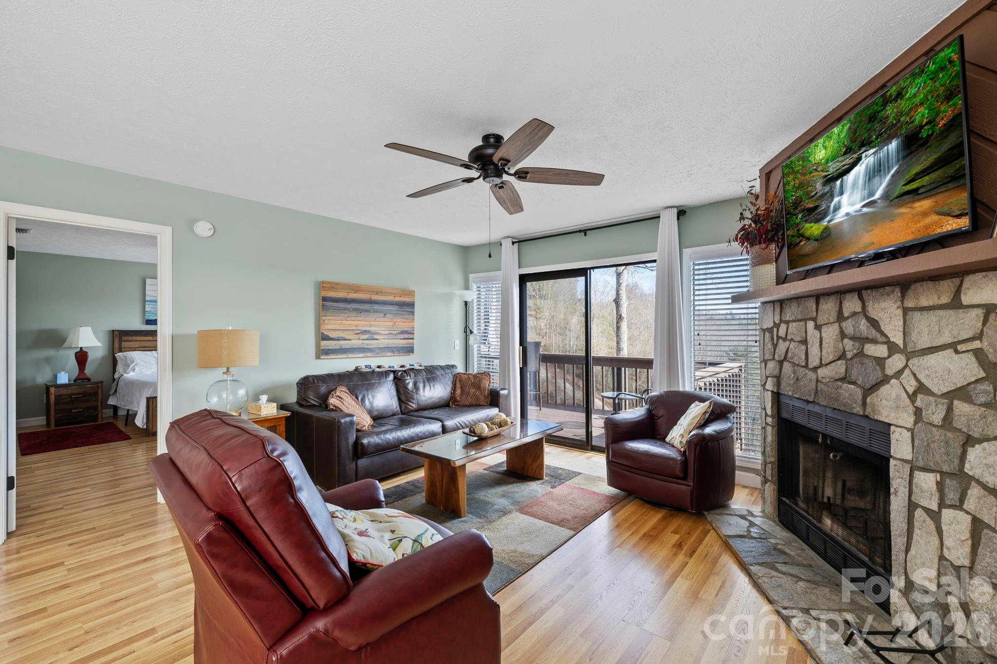 78 Upper Tanglewood Road #6 — Lake Toxaway