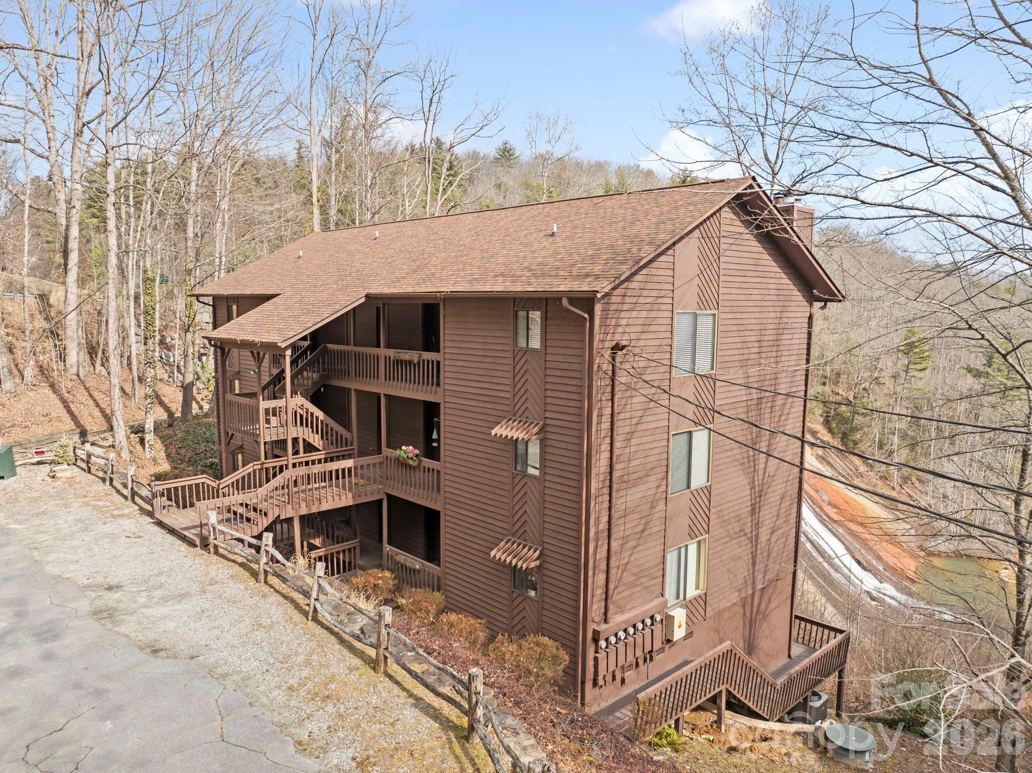 78 Upper Tanglewood Road #6 — Lake Toxaway