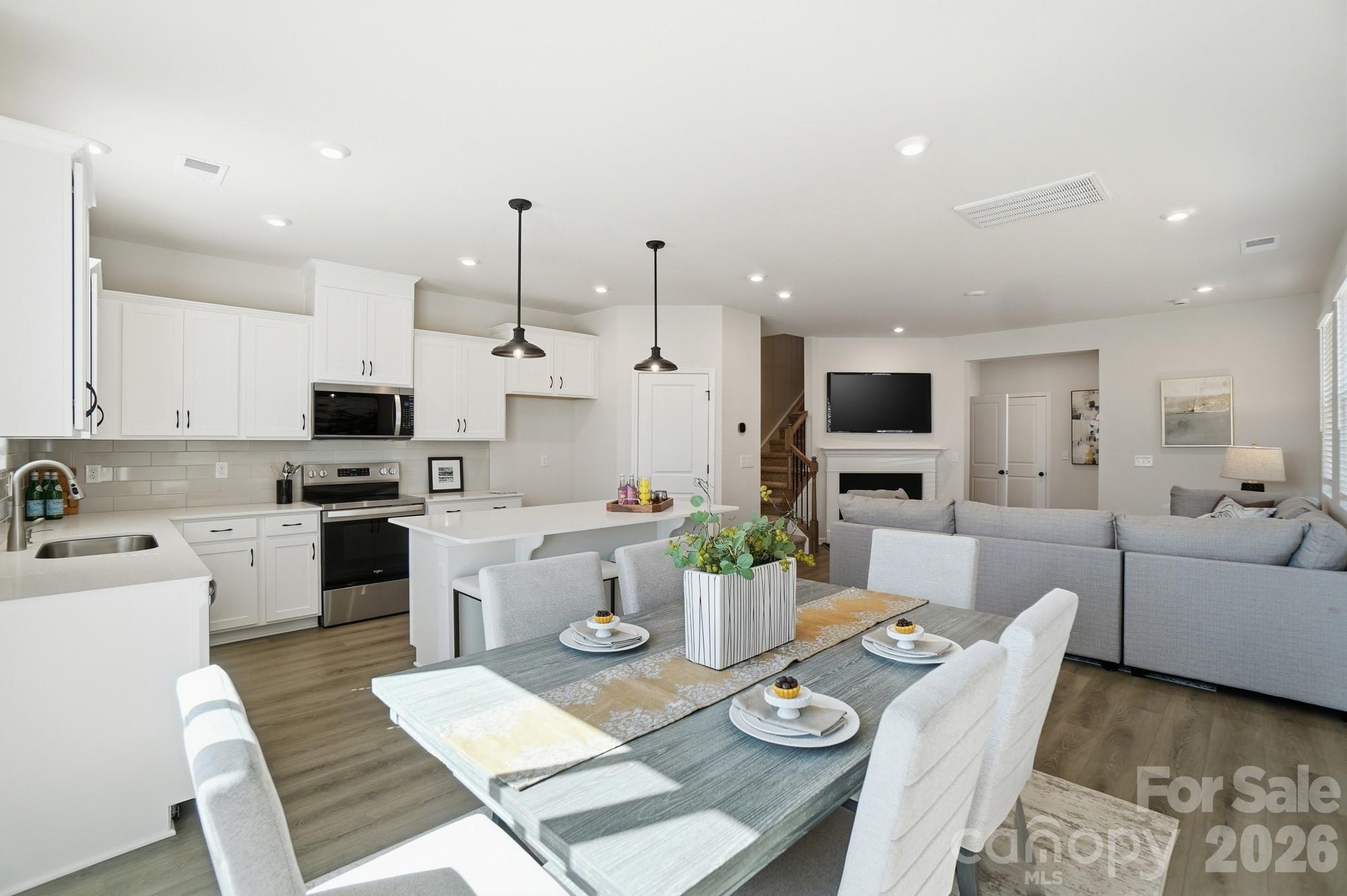 7025 Cerris Drive — Charlotte