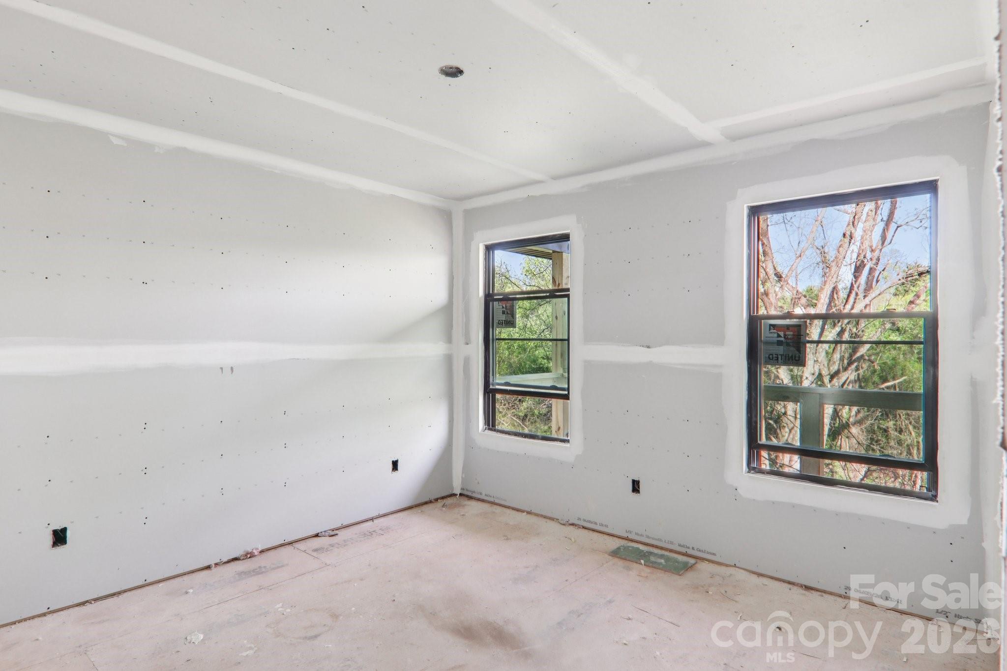 140 N Main Street — Mars Hill