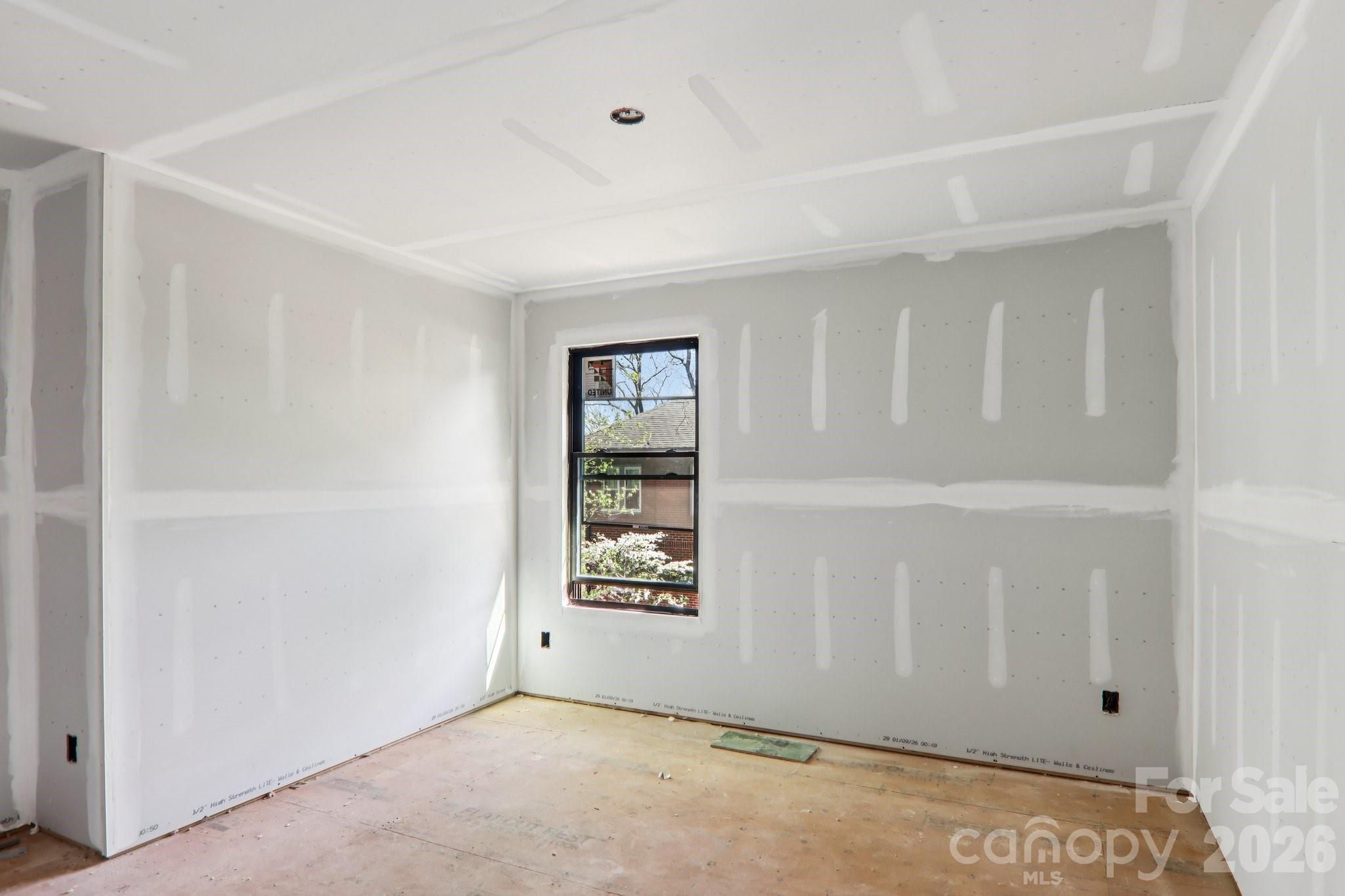 140 N Main Street — Mars Hill
