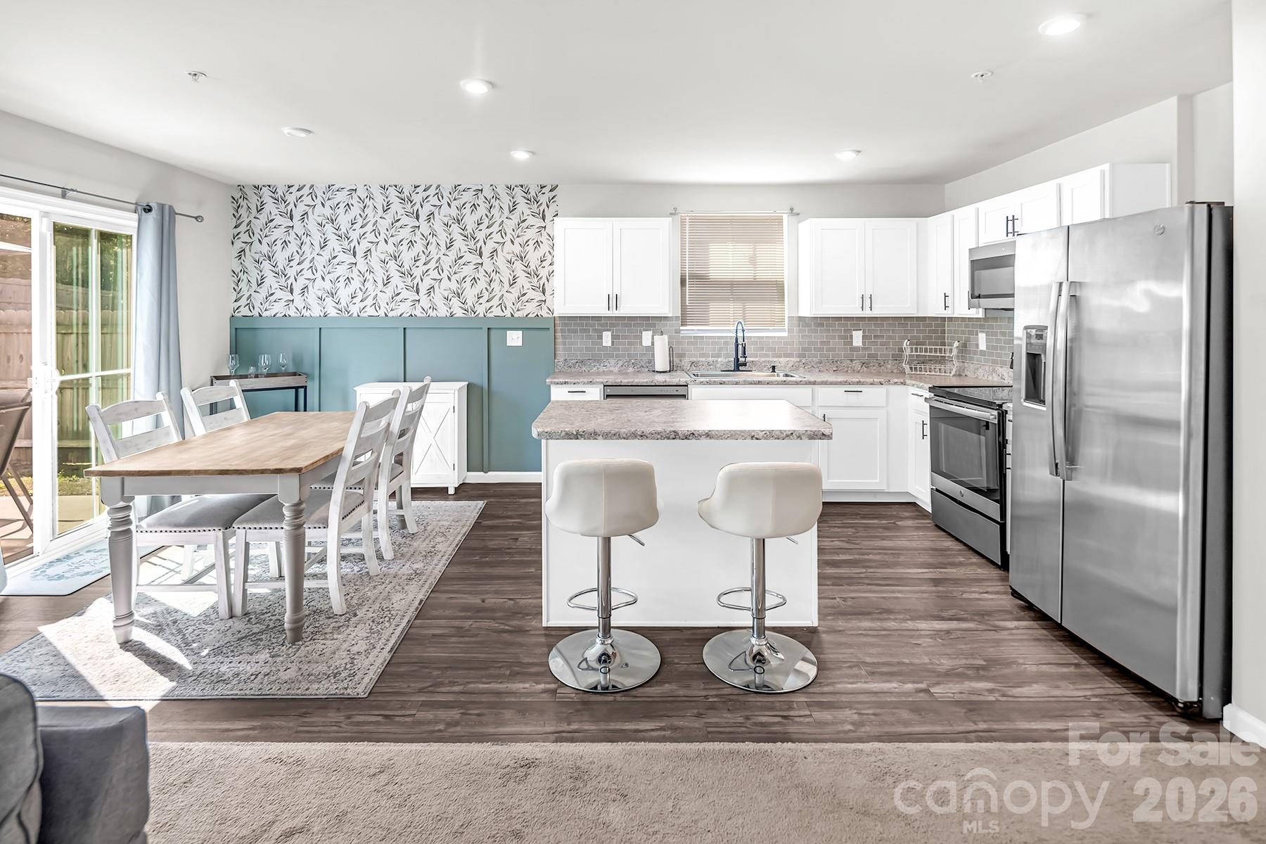 2458 Thorn Spring Lane SE — Concord