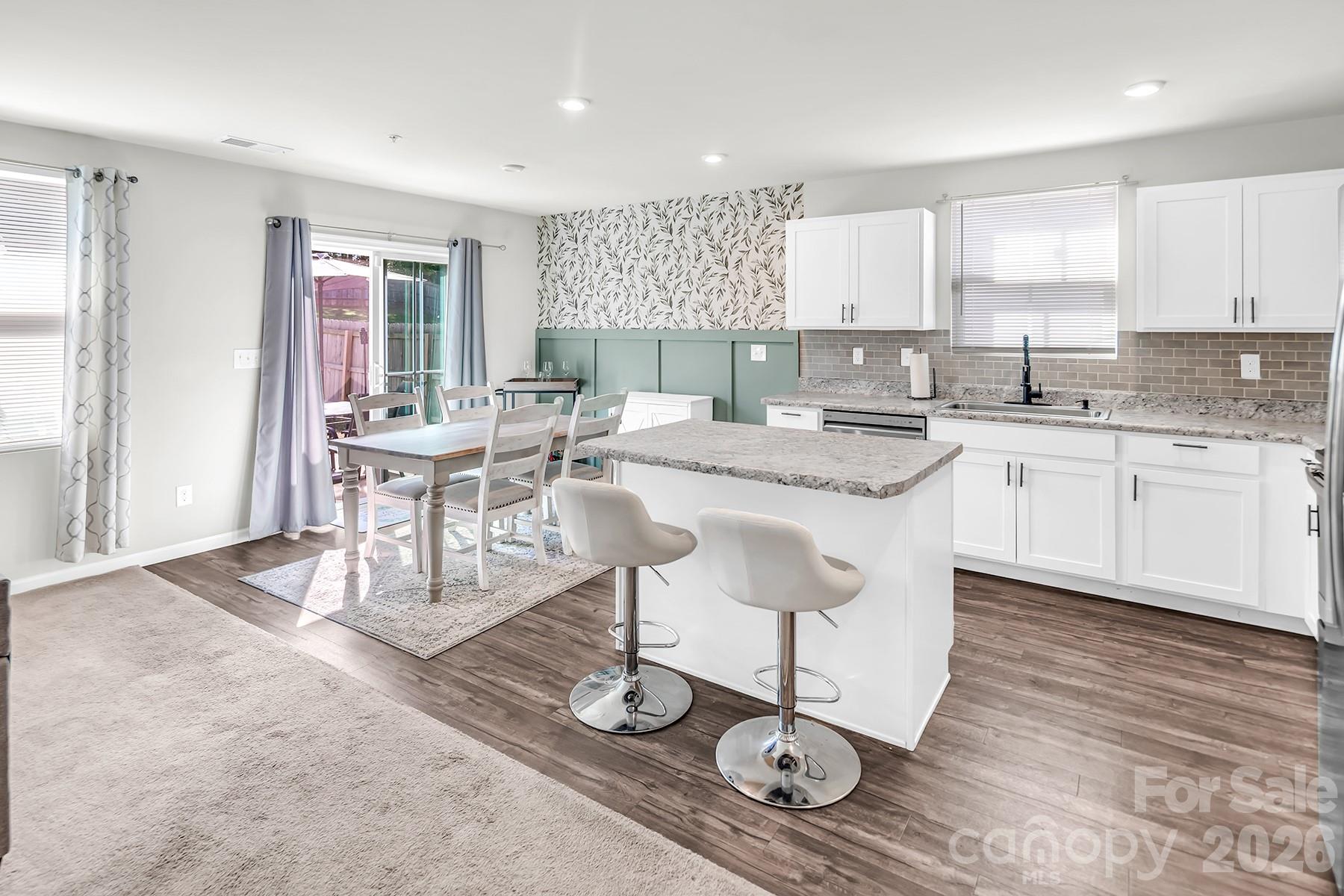 2458 Thorn Spring Lane SE — Concord