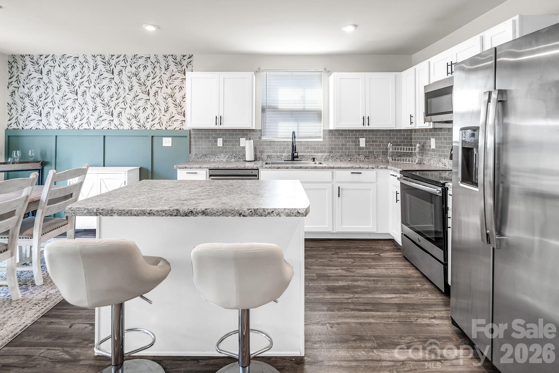 2458 Thorn Spring Lane SE — Concord