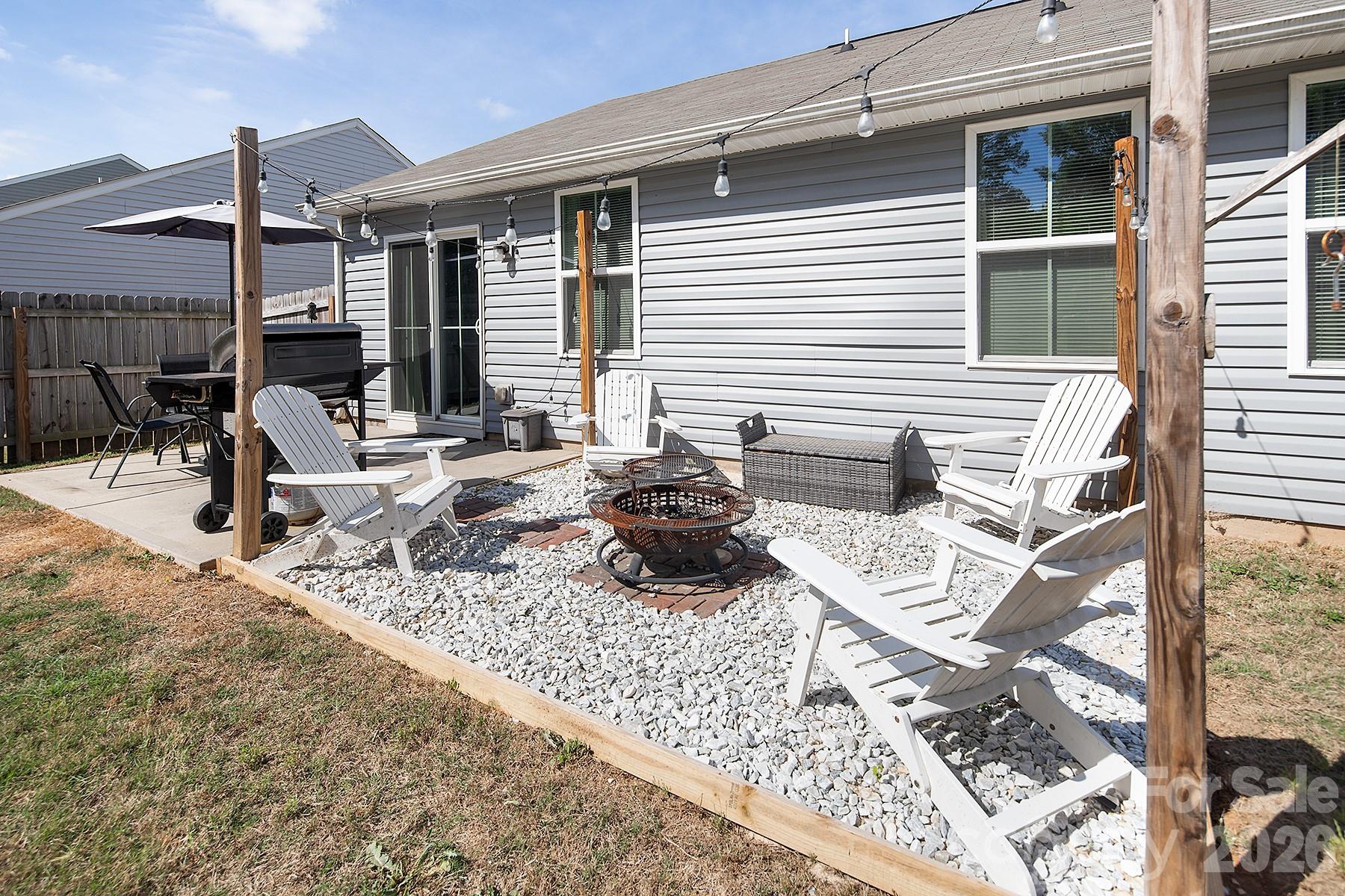 2458 Thorn Spring Lane SE — Concord