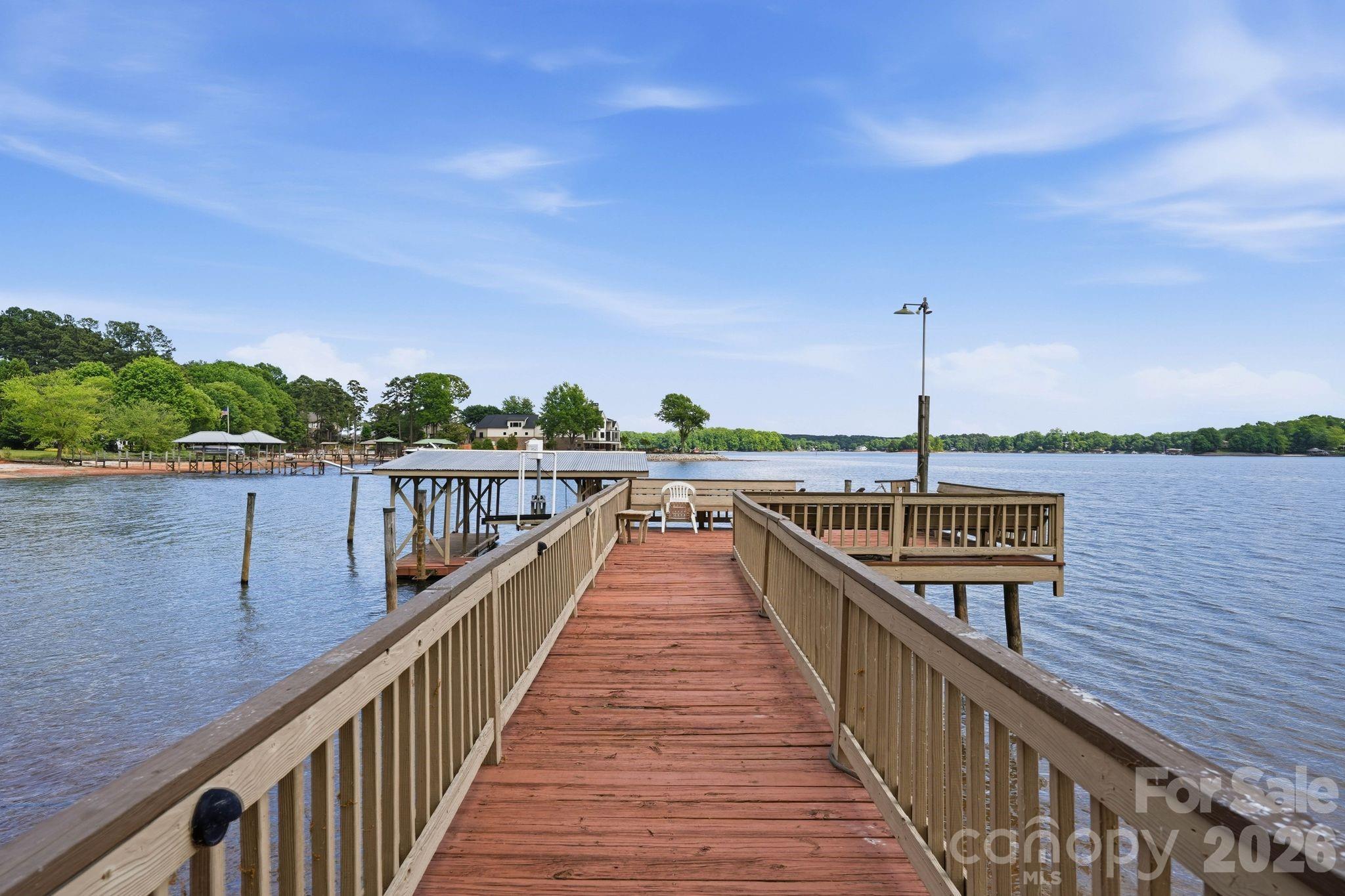 3725 Kingfisher Lane — Terrell