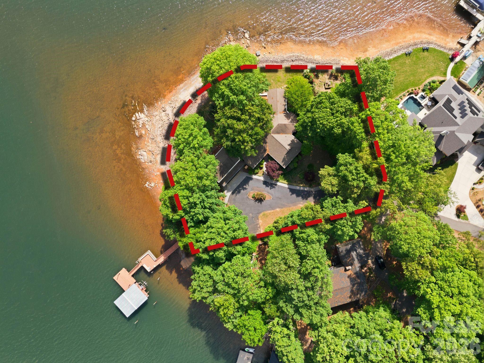 3725 Kingfisher Lane — Terrell