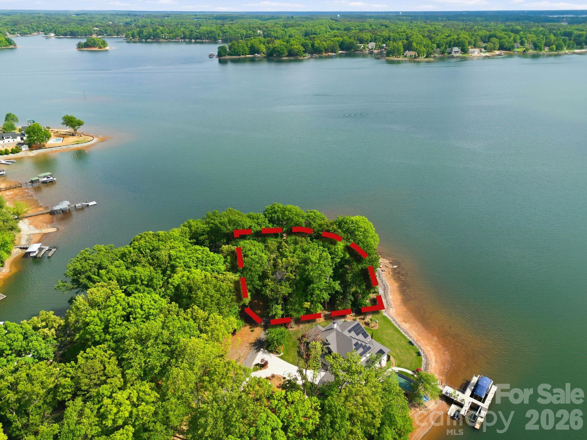 3725 Kingfisher Lane — Terrell