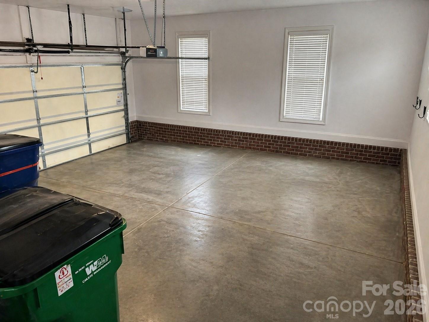 11025 Fountaingrove Drive — Charlotte