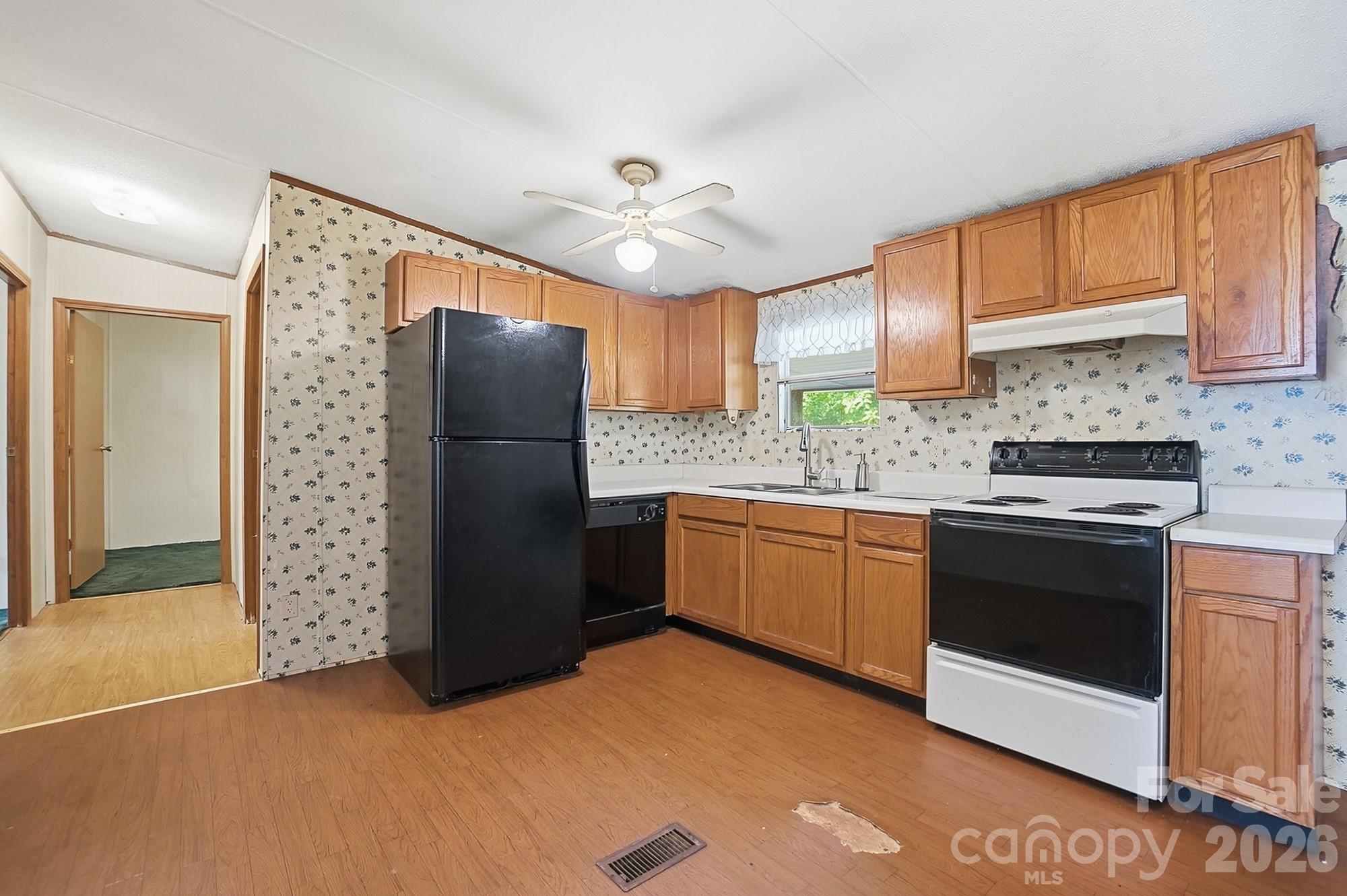 1375 Phaniel Church Road — Rockwell