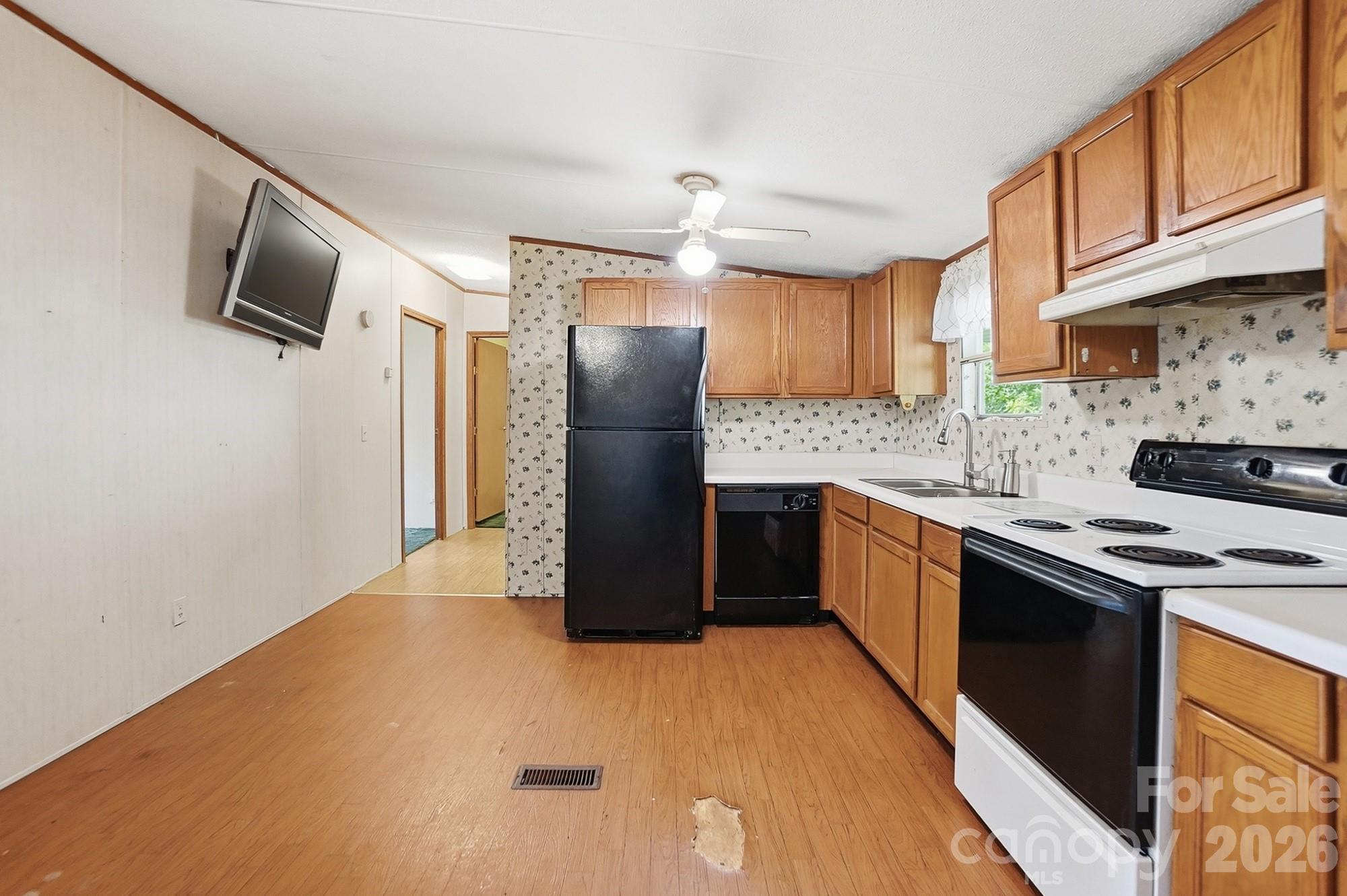1375 Phaniel Church Road — Rockwell