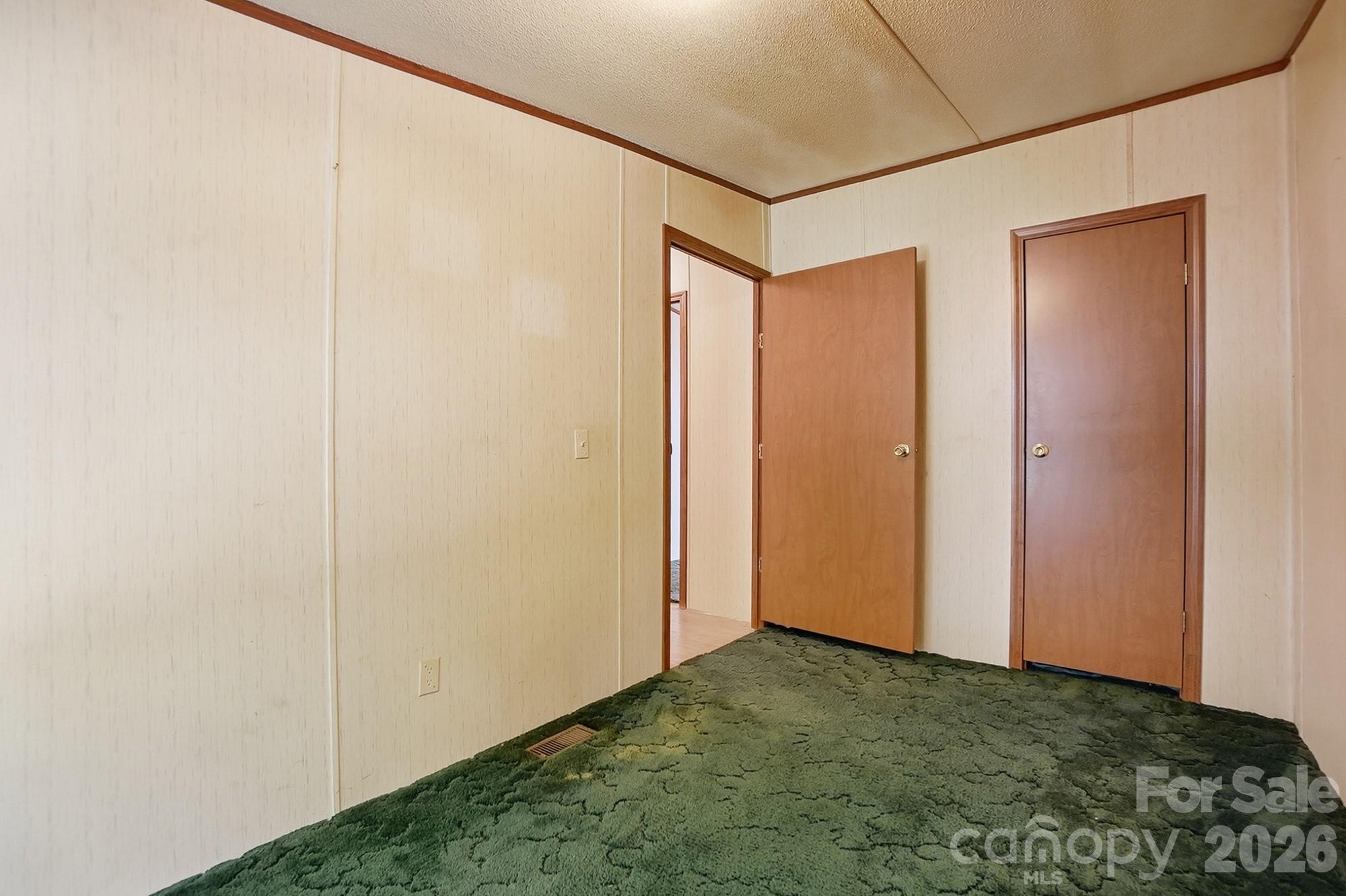 1375 Phaniel Church Road — Rockwell
