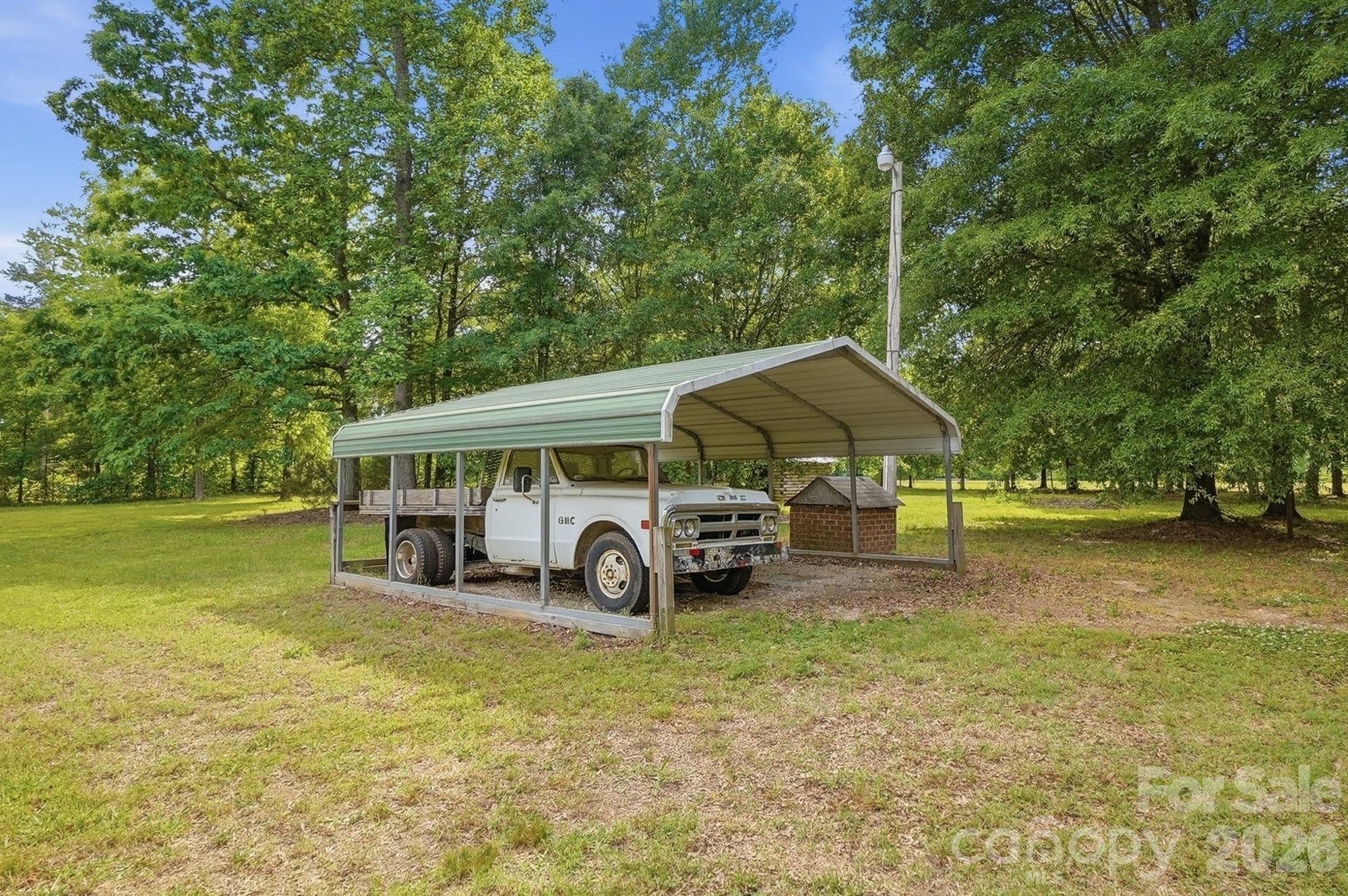 1375 Phaniel Church Road — Rockwell