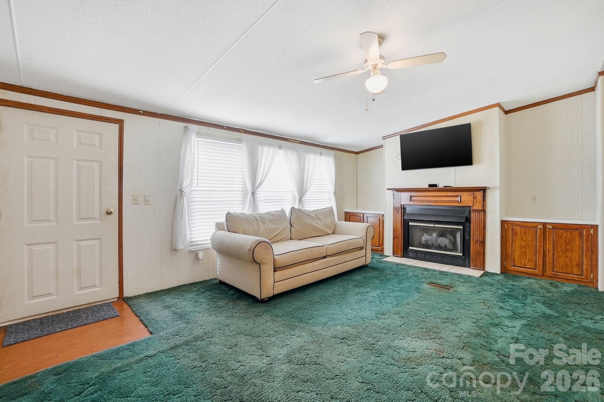 1375 Phaniel Church Road — Rockwell