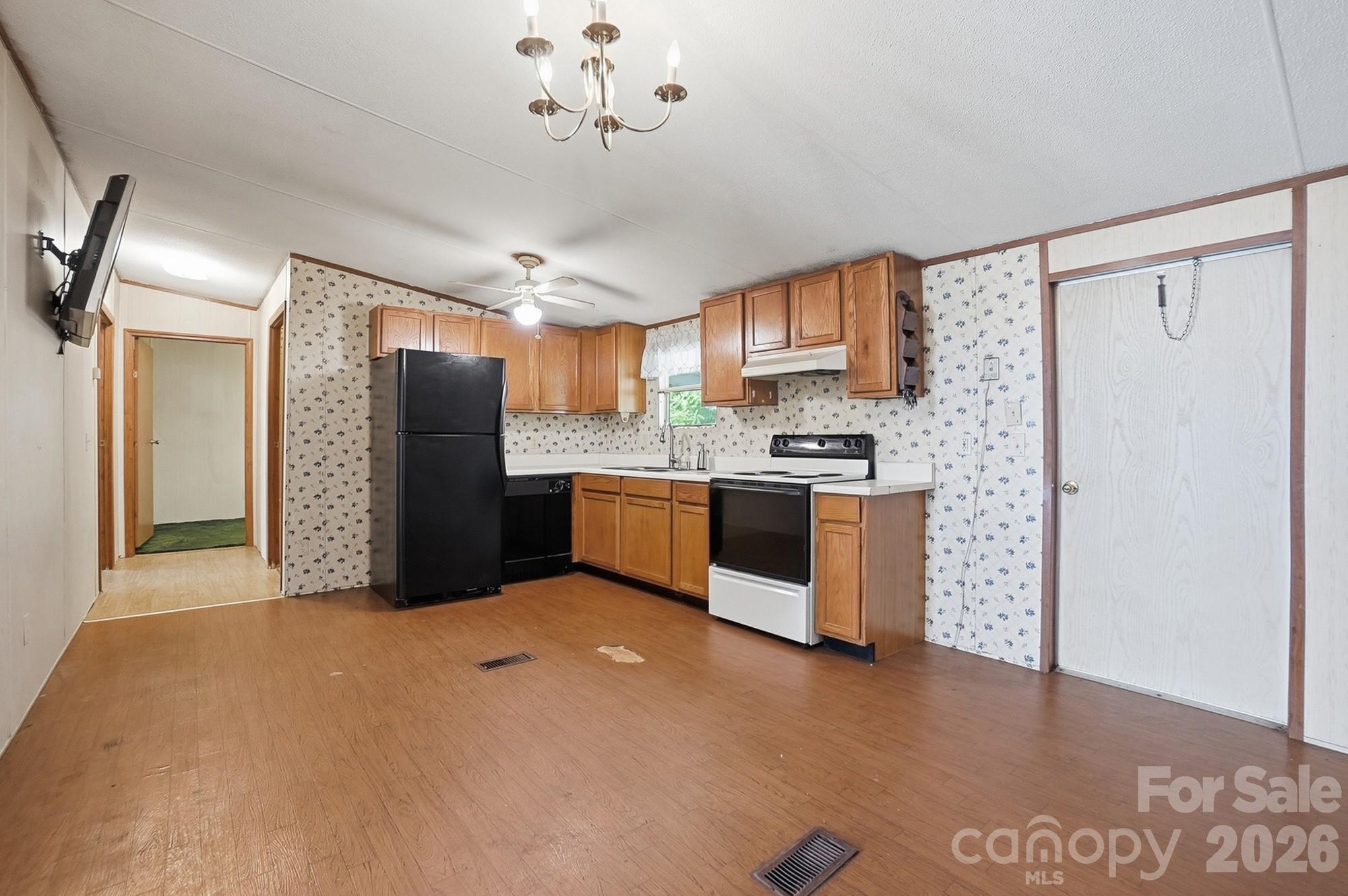 1375 Phaniel Church Road — Rockwell