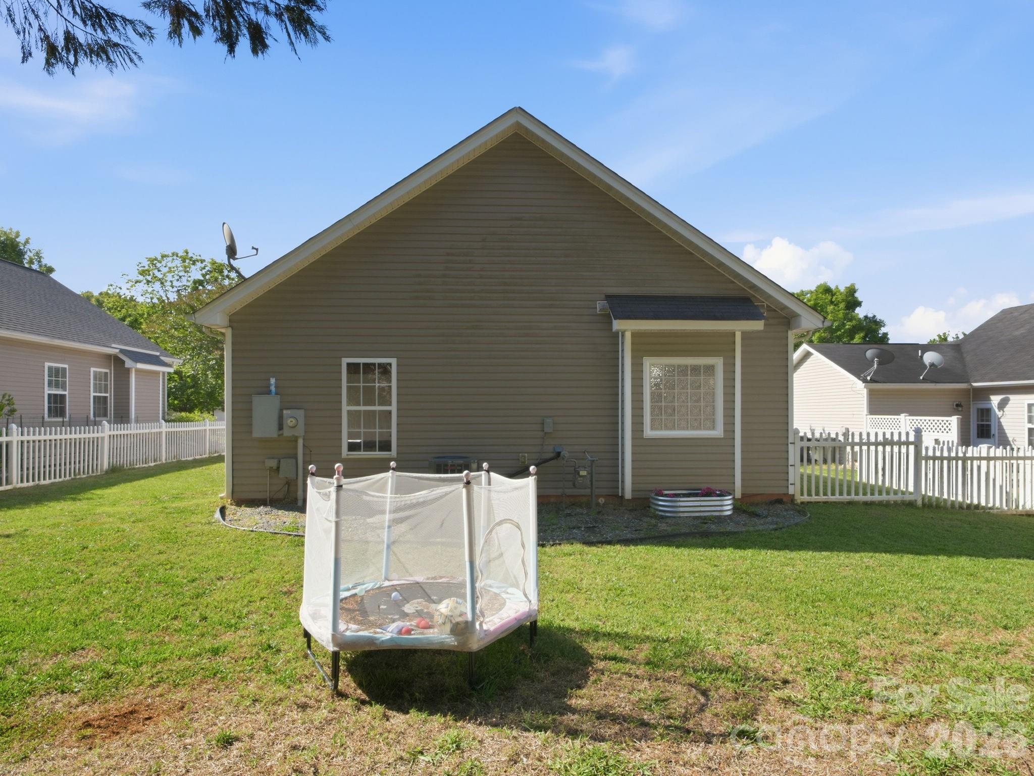12519 Twelvetrees Lane — Huntersville