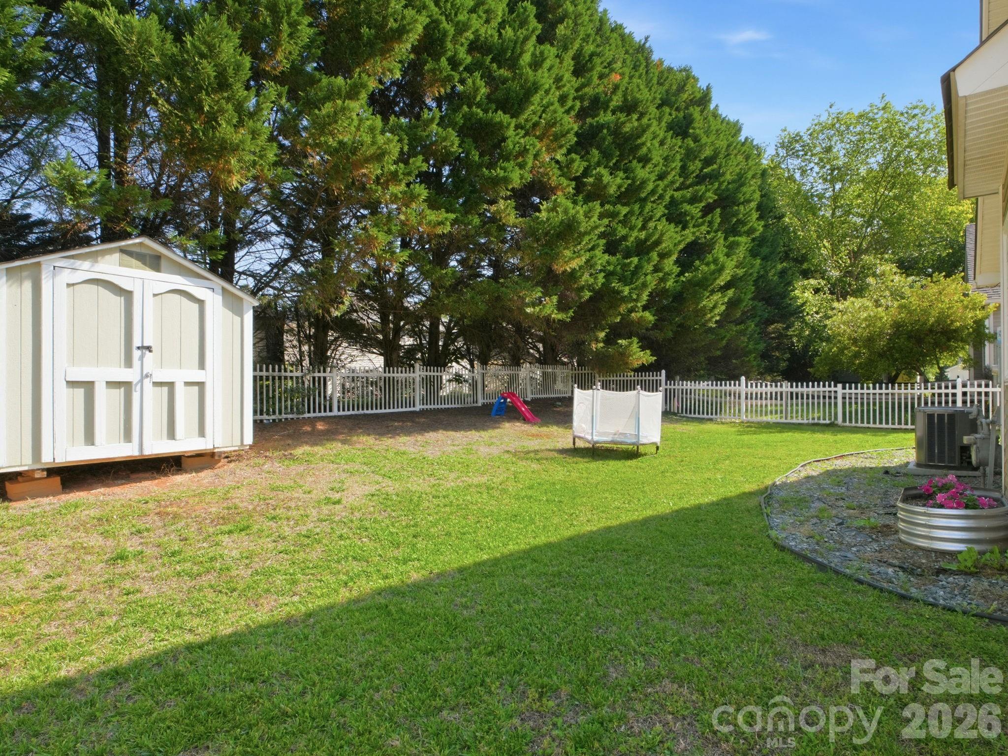 12519 Twelvetrees Lane — Huntersville