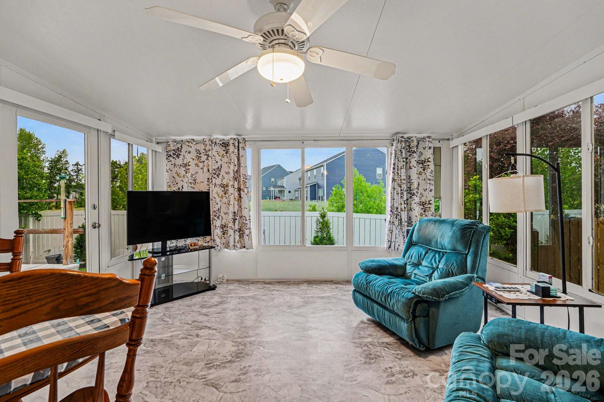 1274 Emory Lane NW — Concord