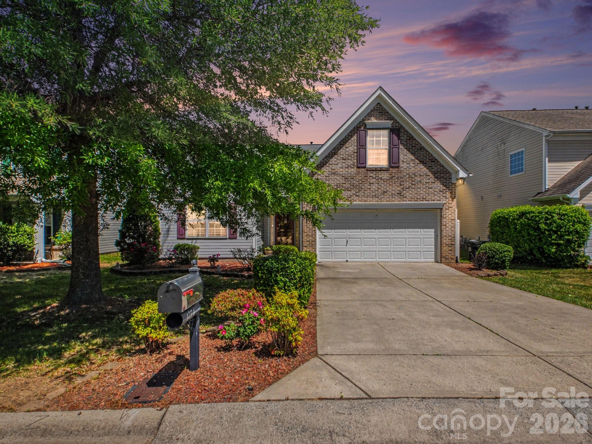 1274 Emory Lane NW — Concord