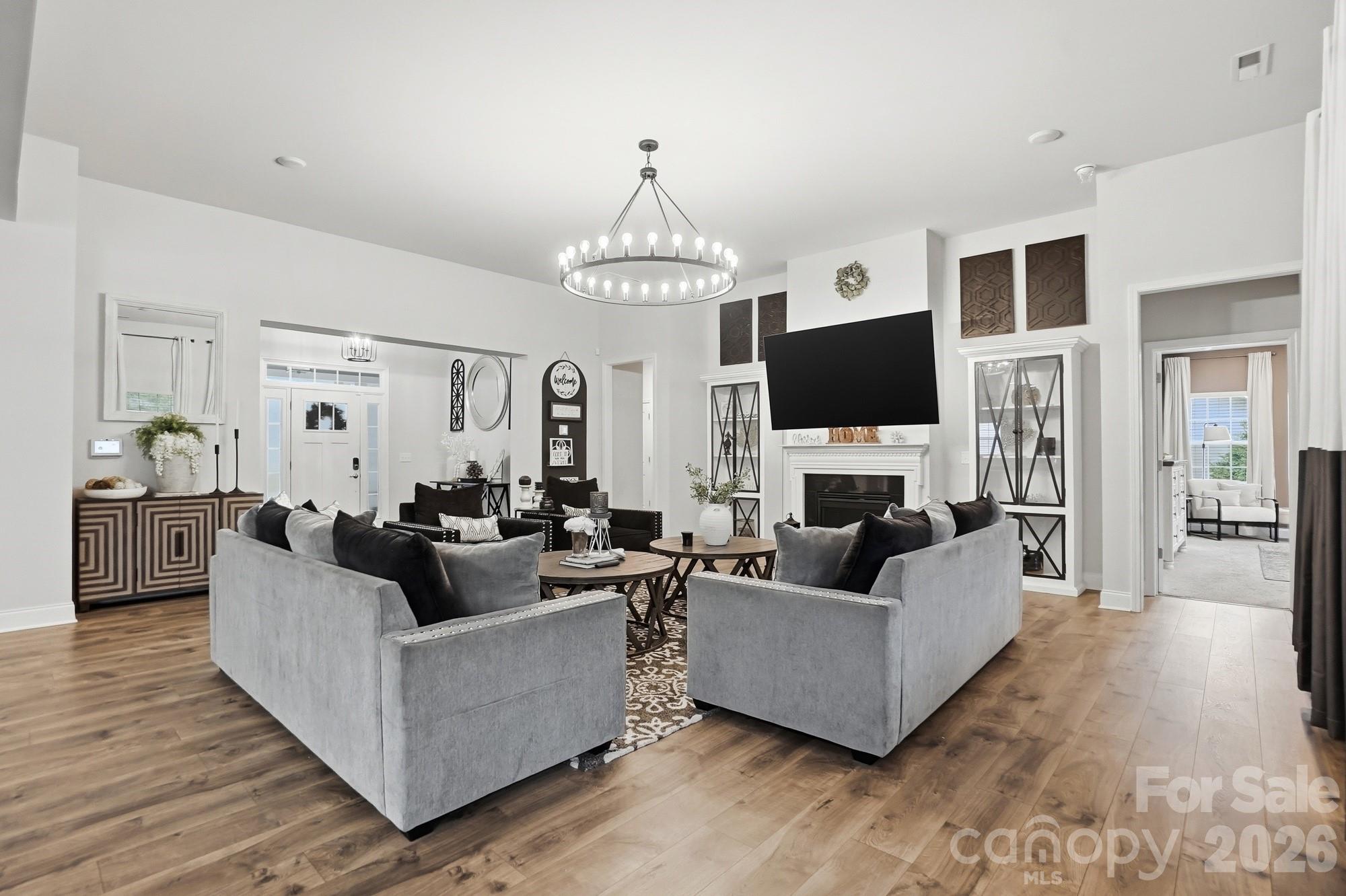 11756 Glenwood Drive — Locust