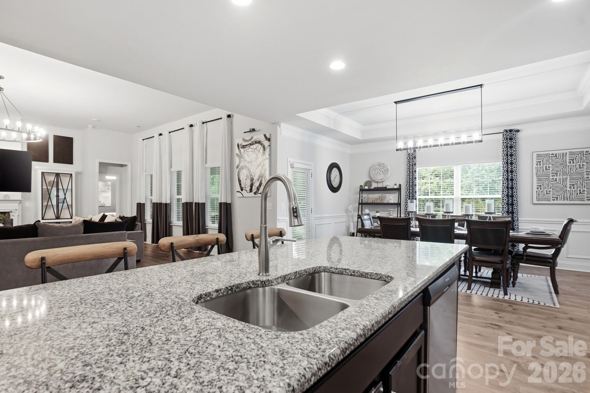 11756 Glenwood Drive — Locust
