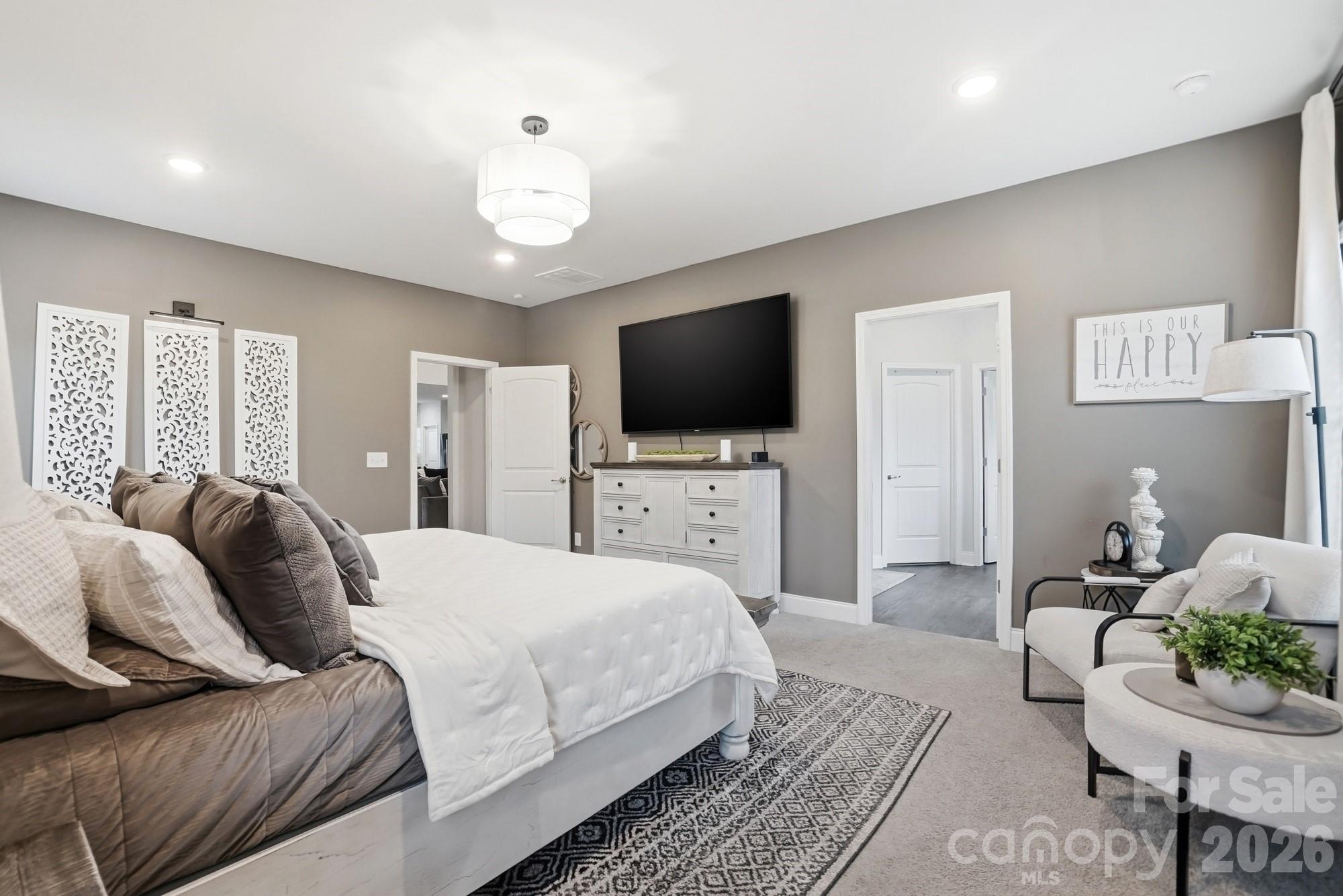 11756 Glenwood Drive — Locust