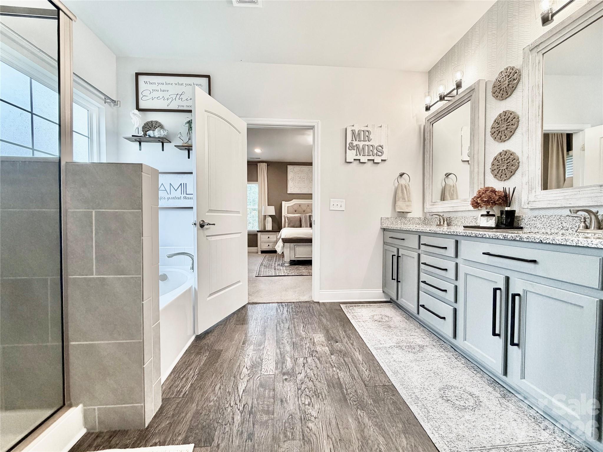 11756 Glenwood Drive — Locust