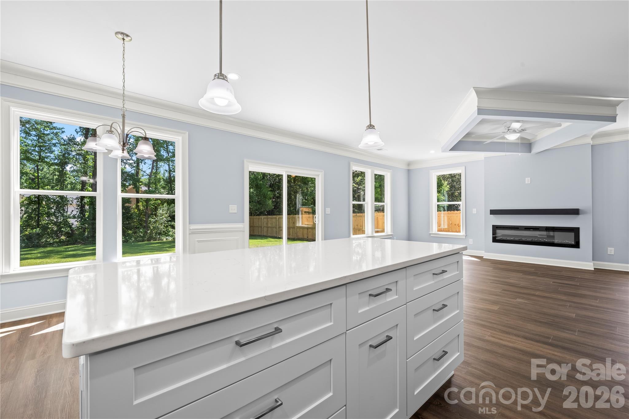 521 Austin Drive — Charlotte