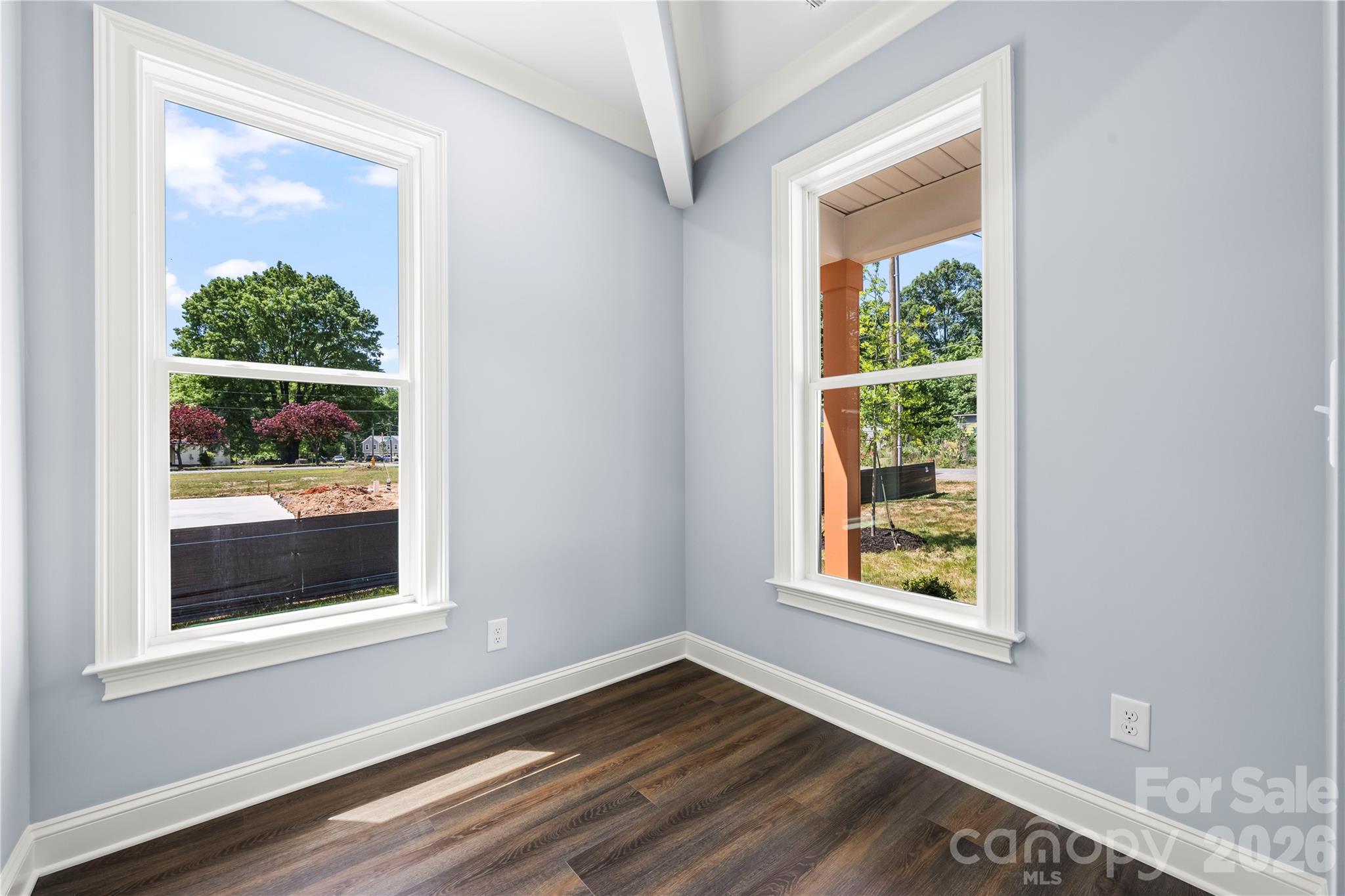 521 Austin Drive — Charlotte