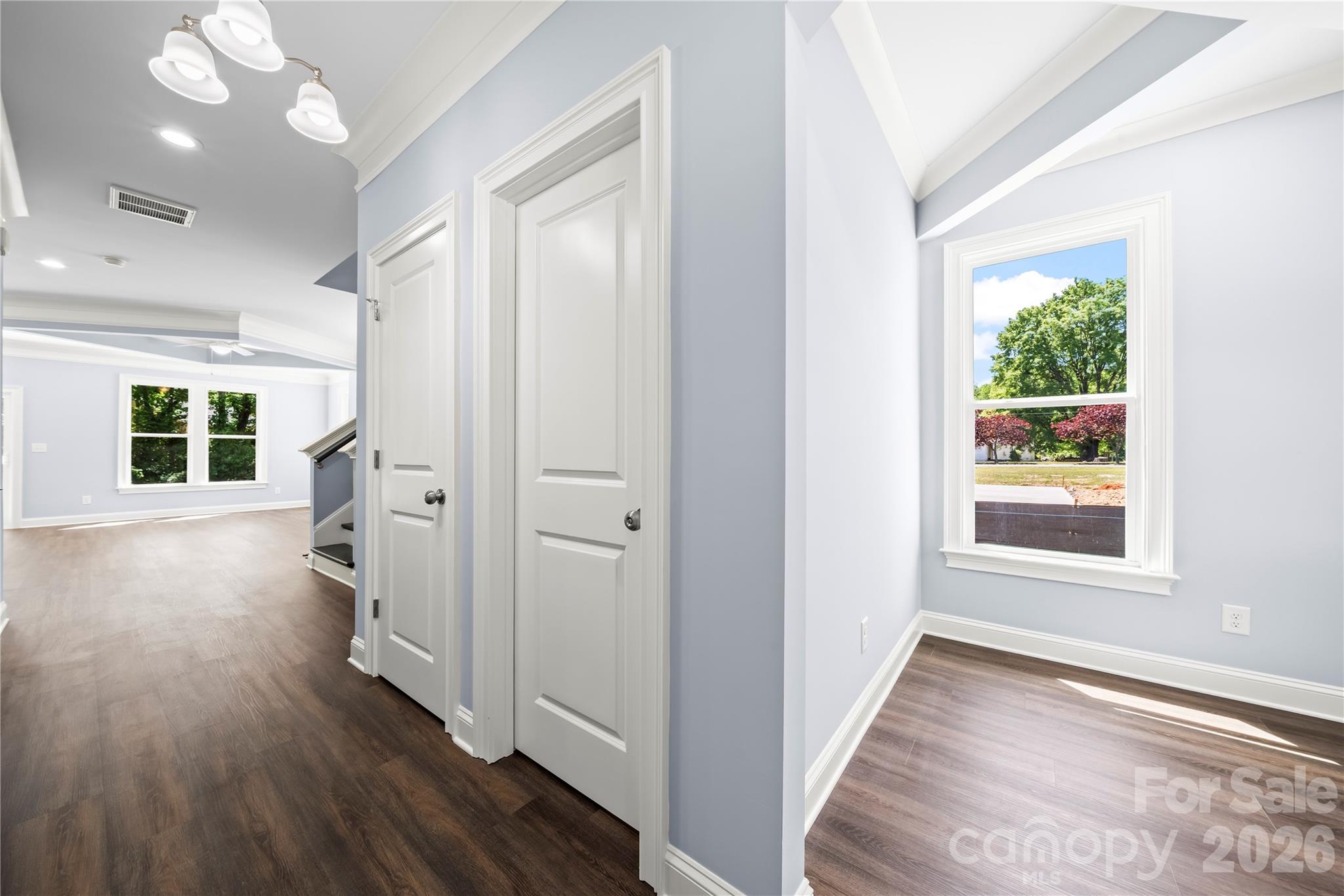 521 Austin Drive — Charlotte