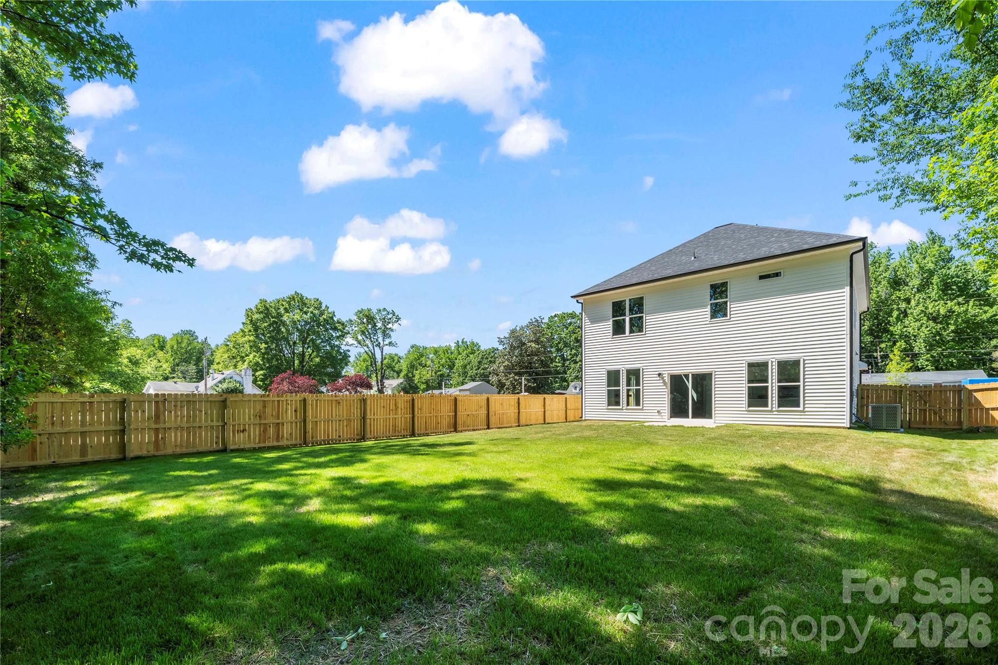 521 Austin Drive — Charlotte