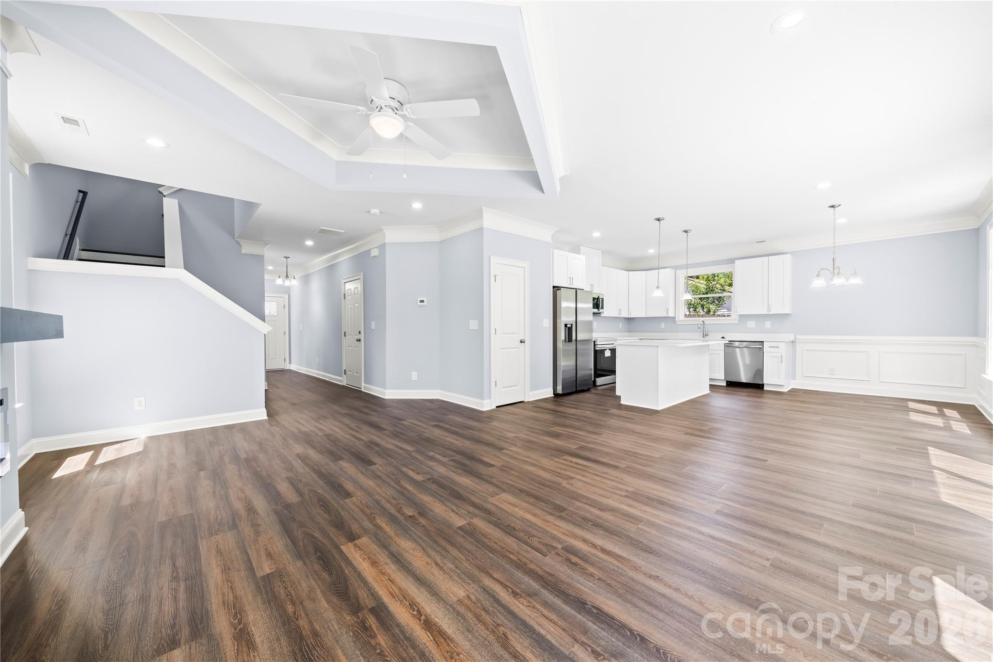 521 Austin Drive — Charlotte