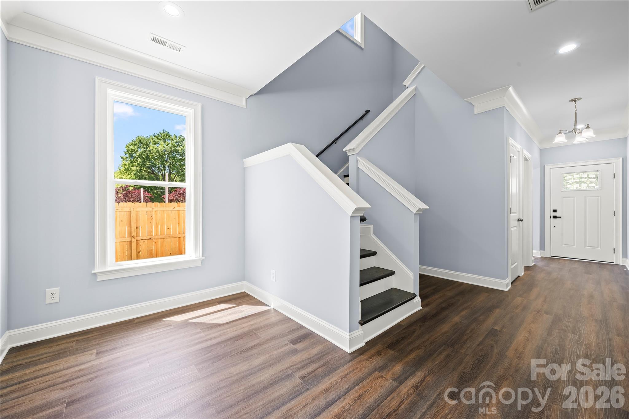 521 Austin Drive — Charlotte