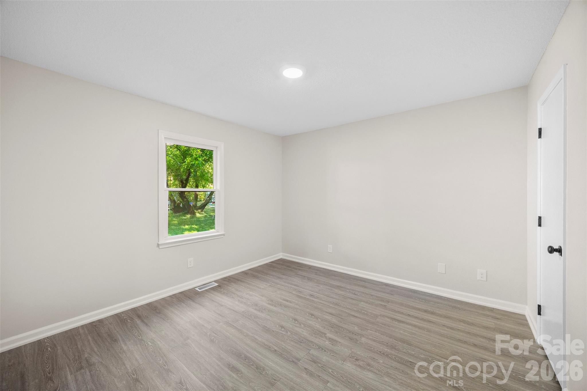 704 W Carolina Avenue — Bessemer City