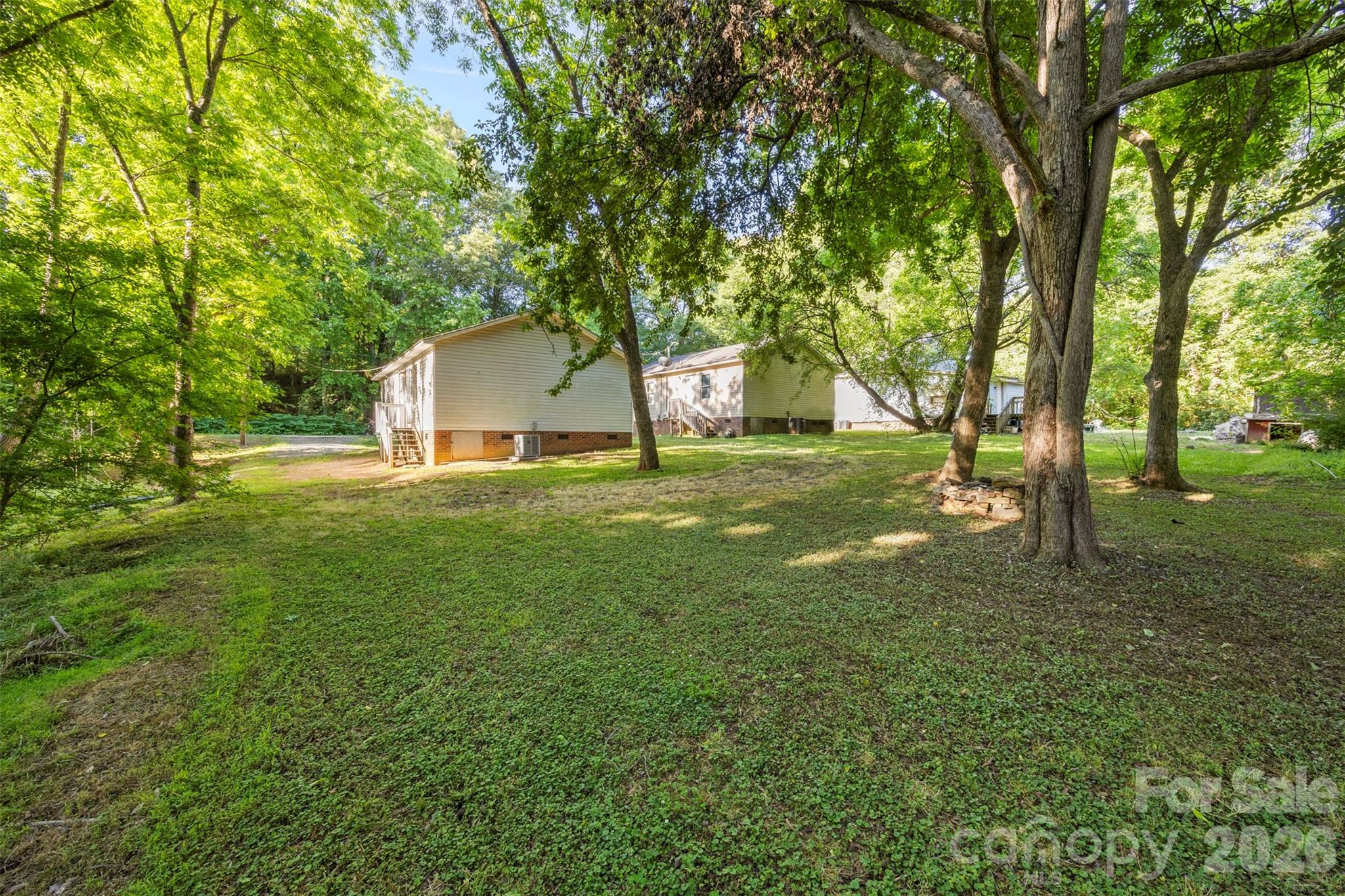 704 W Carolina Avenue — Bessemer City
