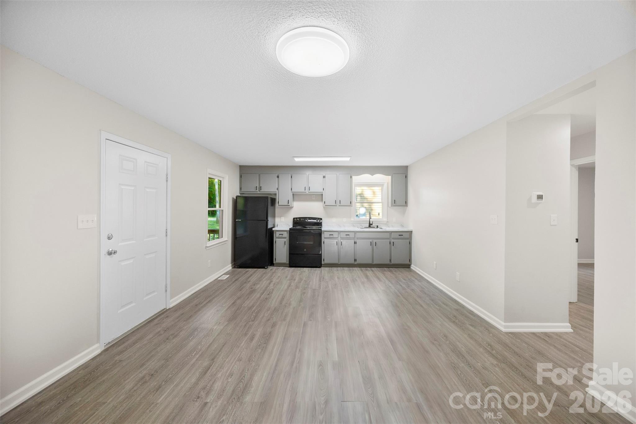 704 W Carolina Avenue — Bessemer City