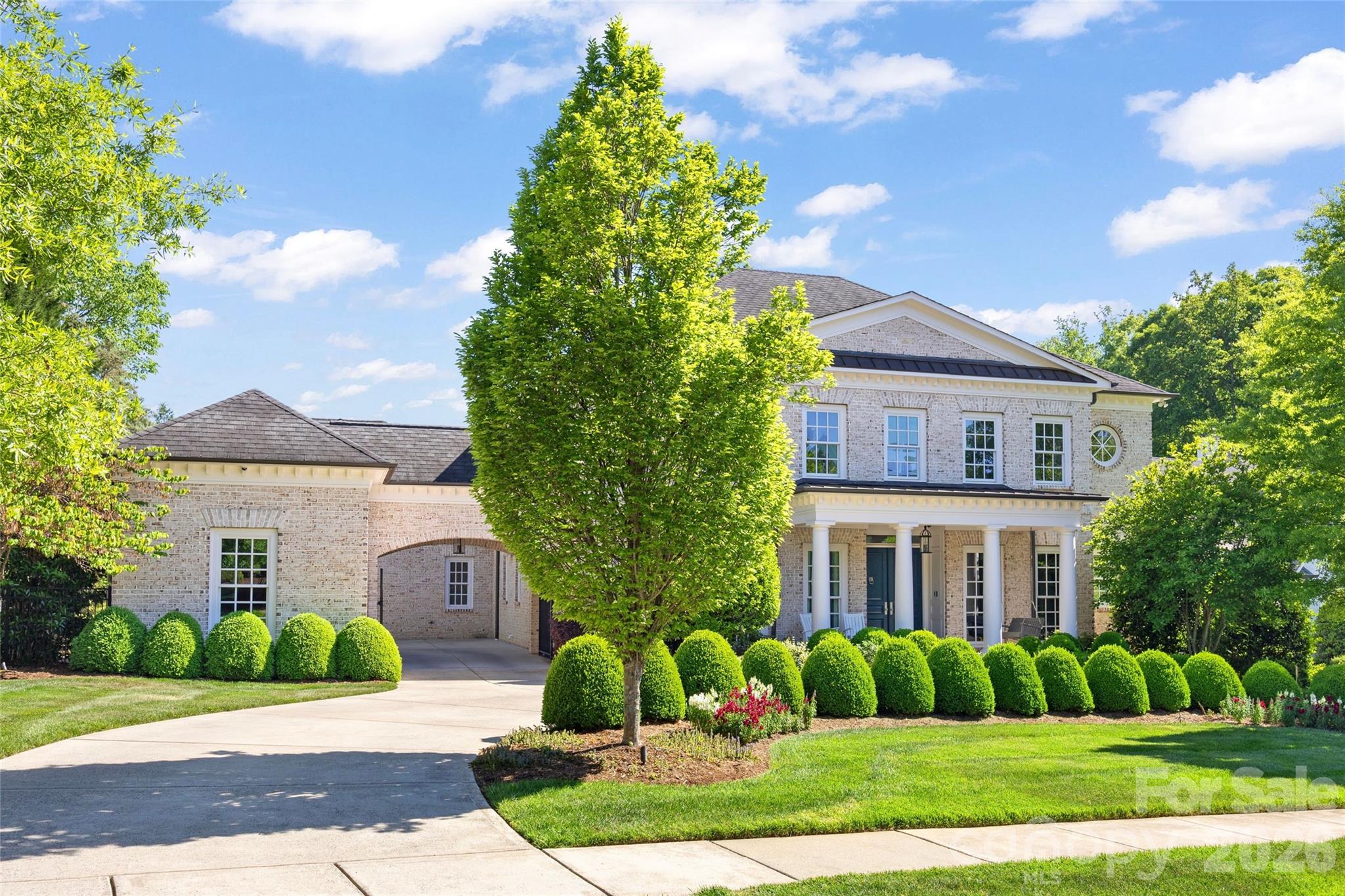 5917 Saint John Lane — Charlotte