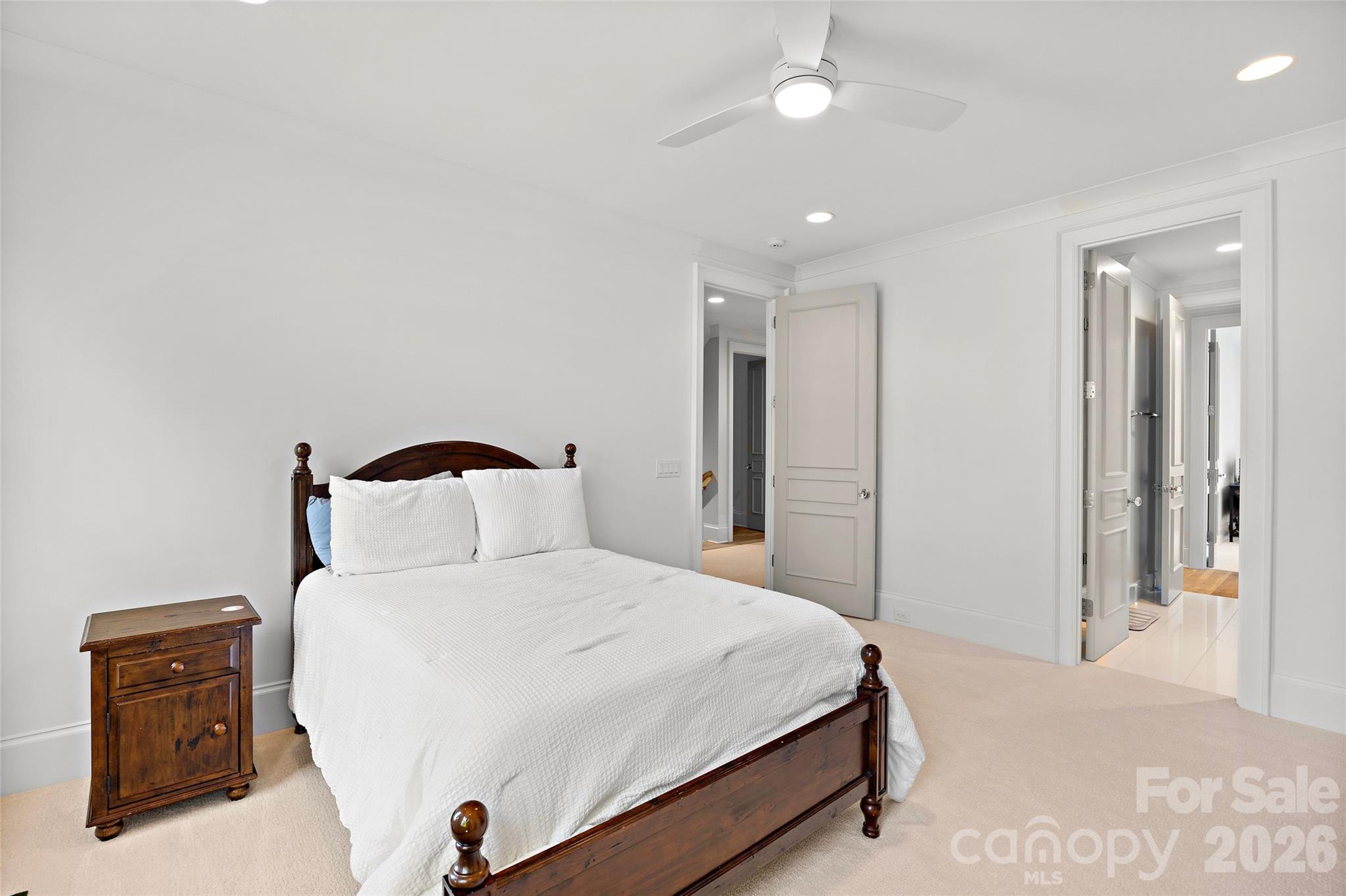 5917 Saint John Lane — Charlotte