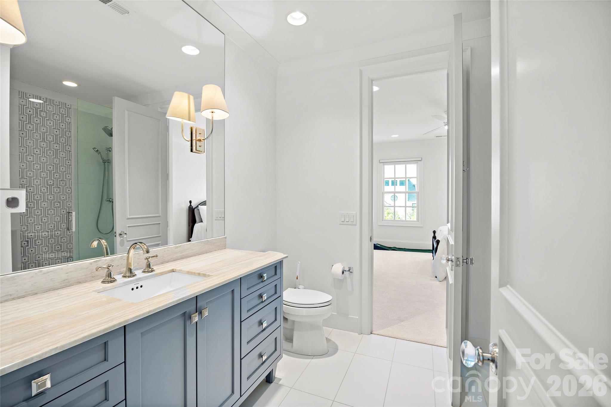 5917 Saint John Lane — Charlotte