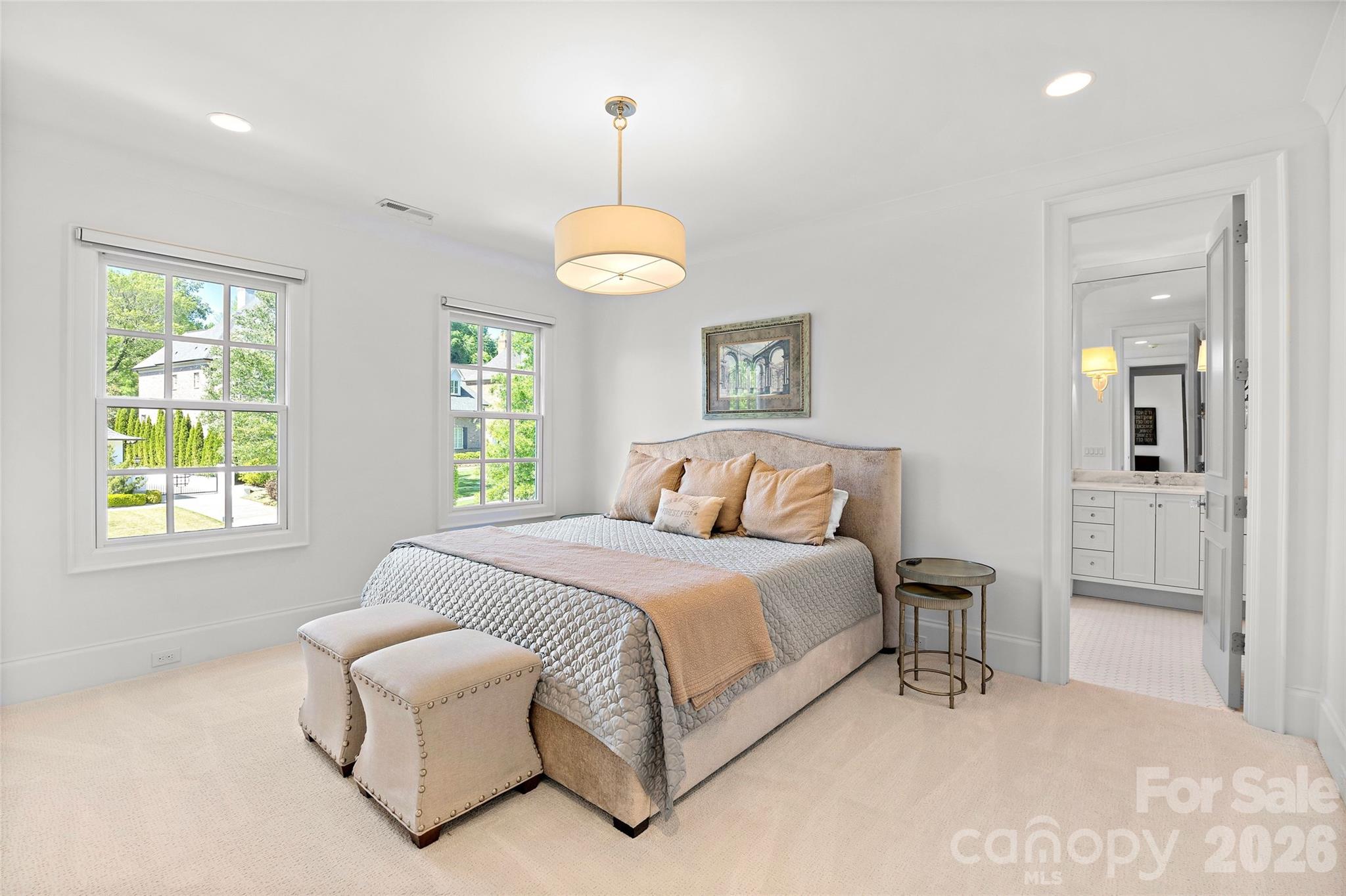5917 Saint John Lane — Charlotte
