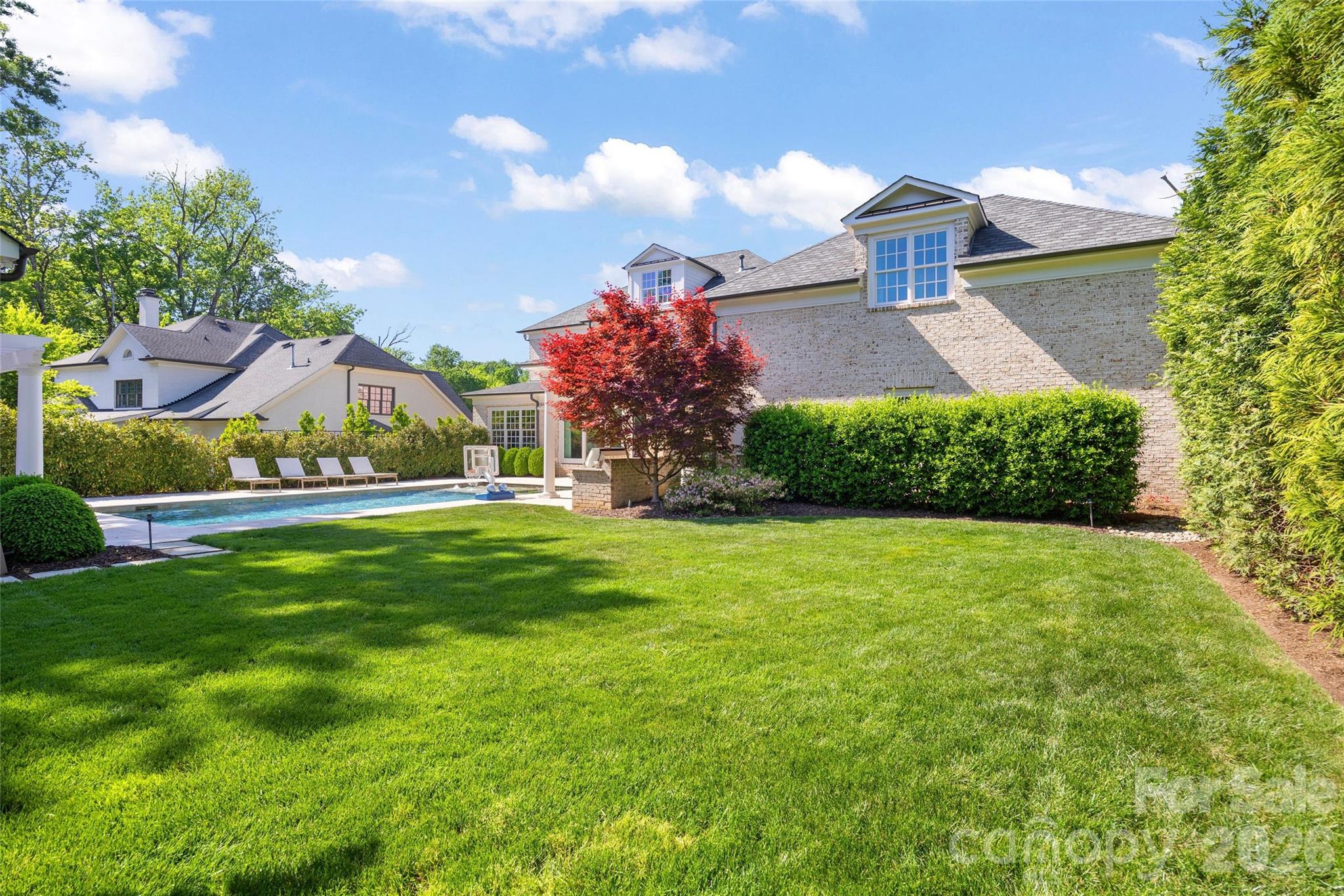 5917 Saint John Lane — Charlotte