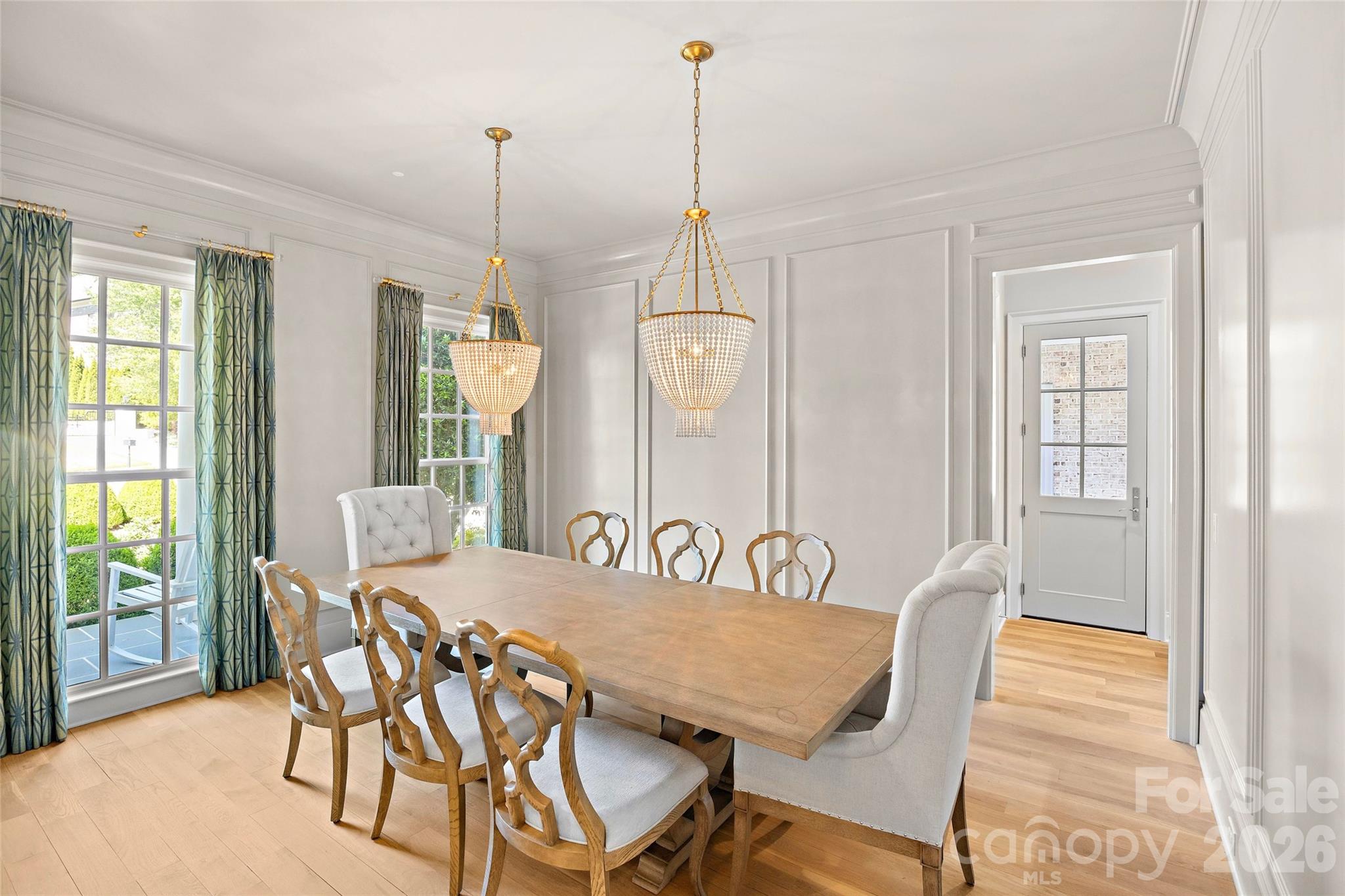 5917 Saint John Lane — Charlotte