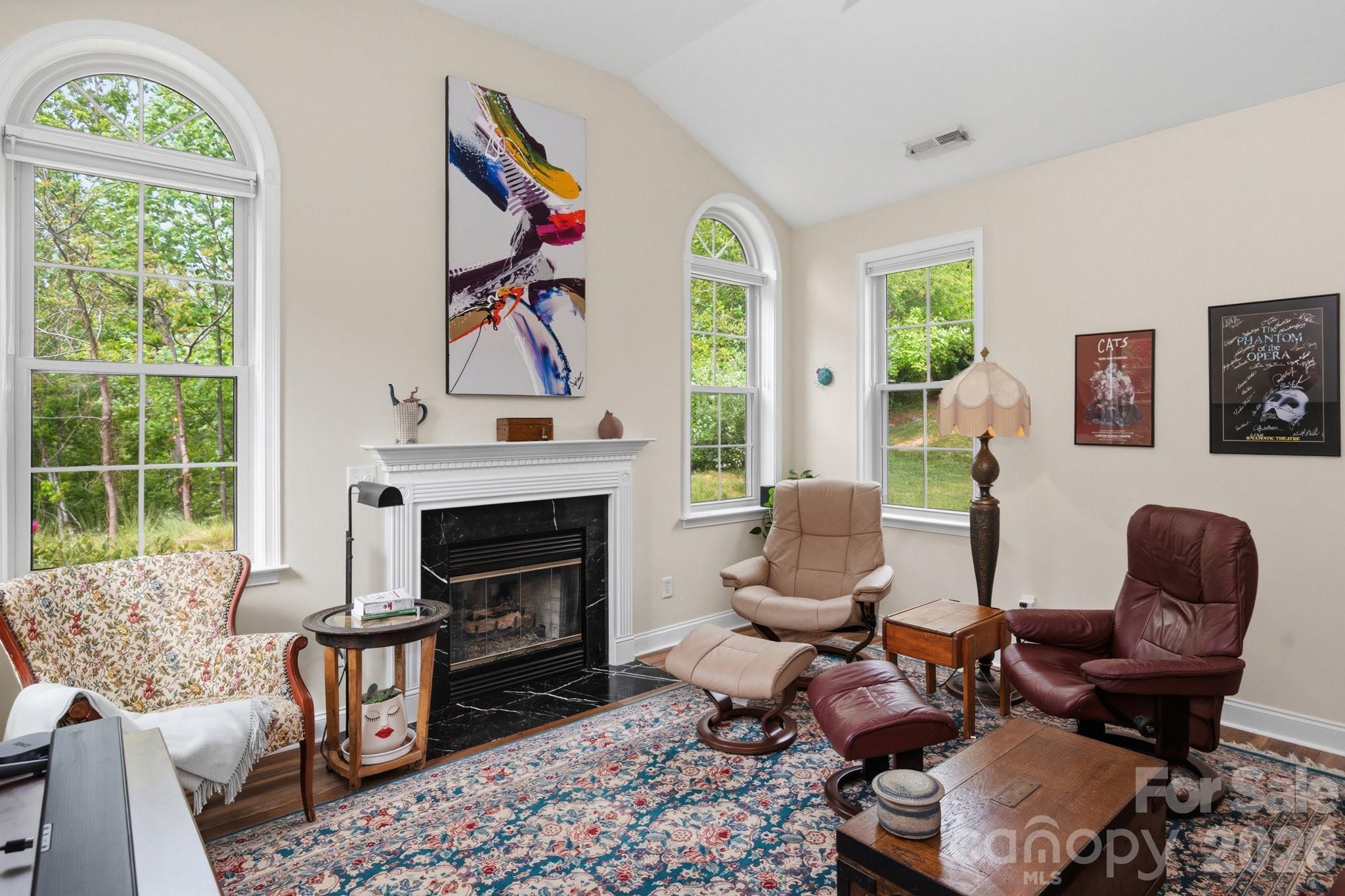 57 Outlook Circle — Swannanoa