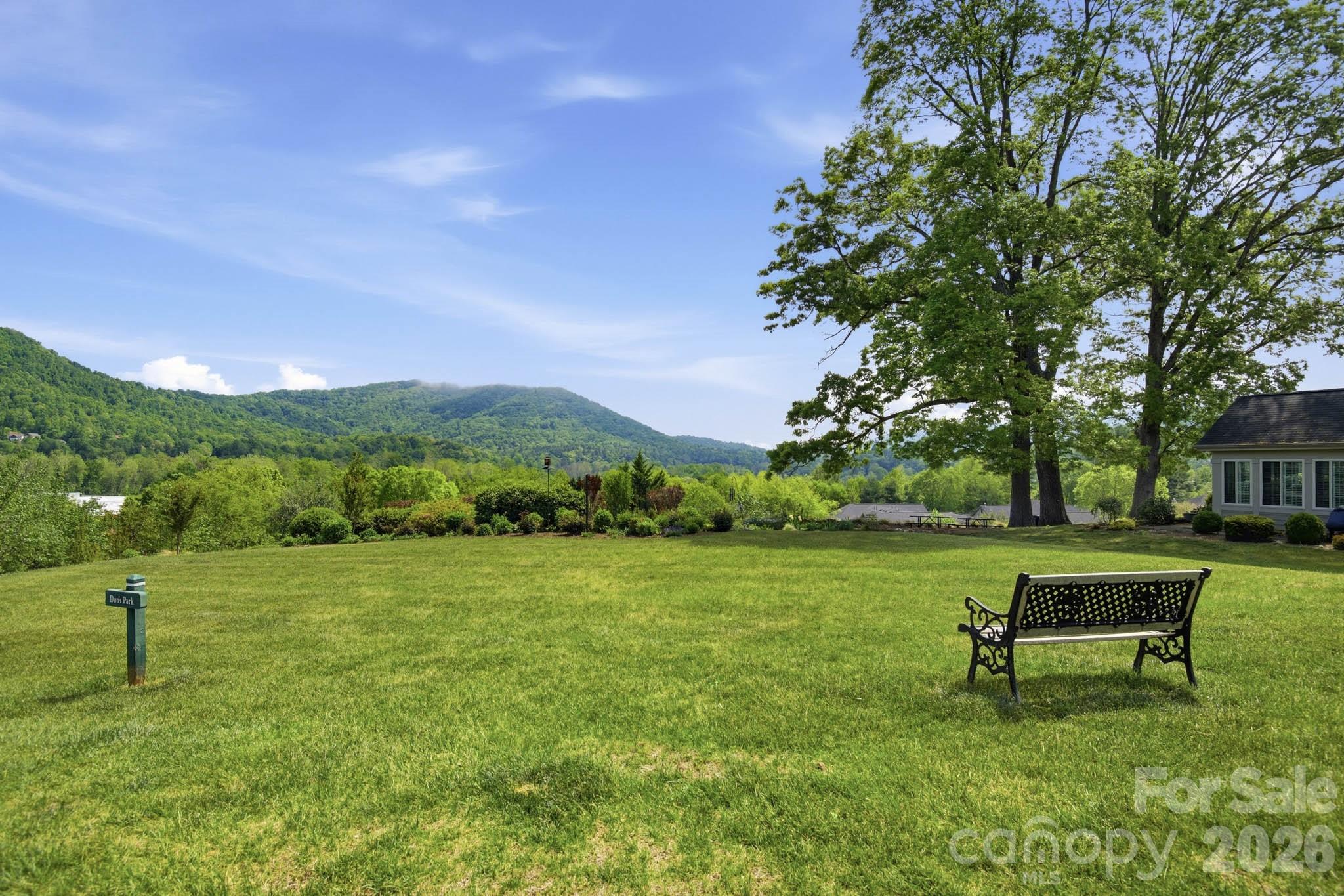 57 Outlook Circle — Swannanoa