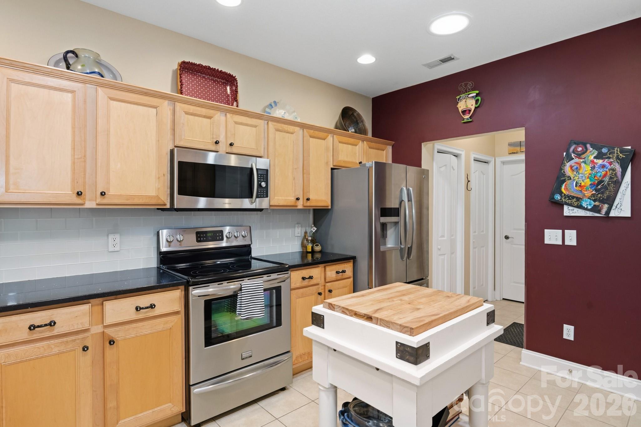 57 Outlook Circle — Swannanoa