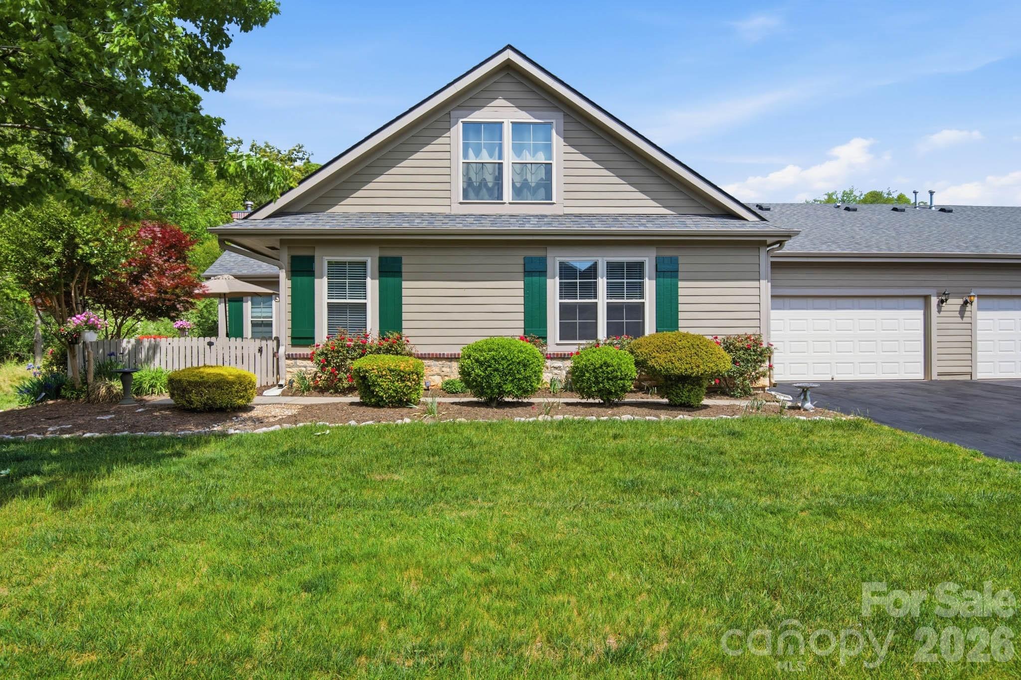 57 Outlook Circle — Swannanoa